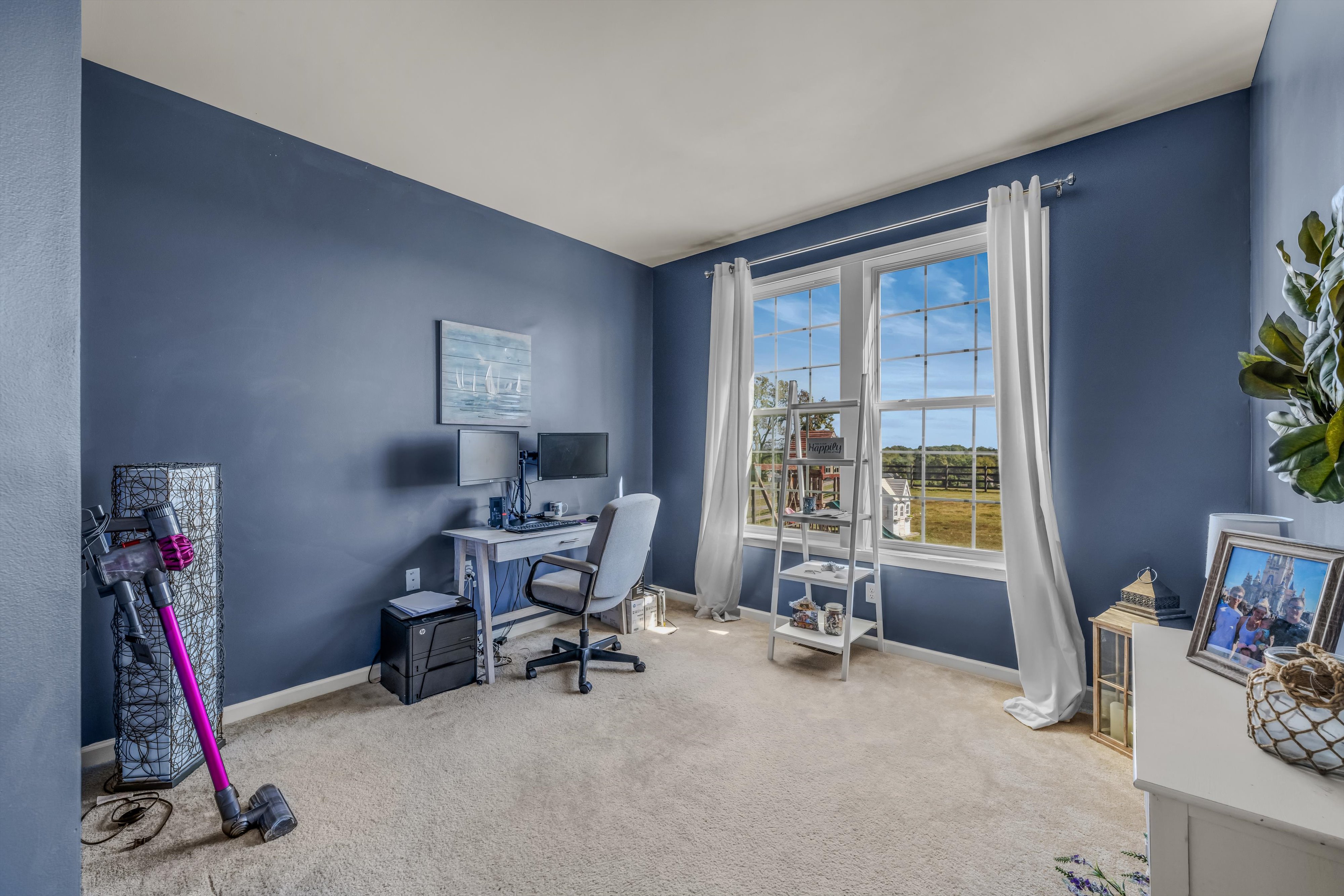 Matinsburg, West Virginia, 25403, United States, 4 Bedrooms Bedrooms, ,Residential,For Sale,1977883