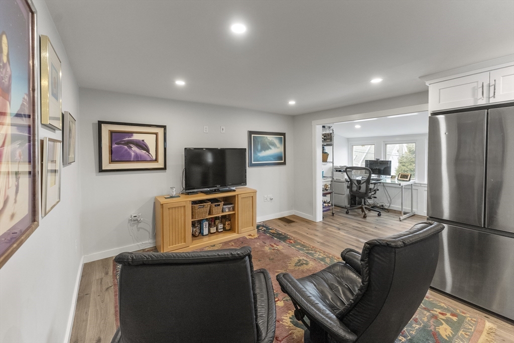 Plymouth, Massachusetts, 02360, United States, 1 Bedroom Bedrooms, ,1 BathroomBathrooms,Residential,For Sale,1913629