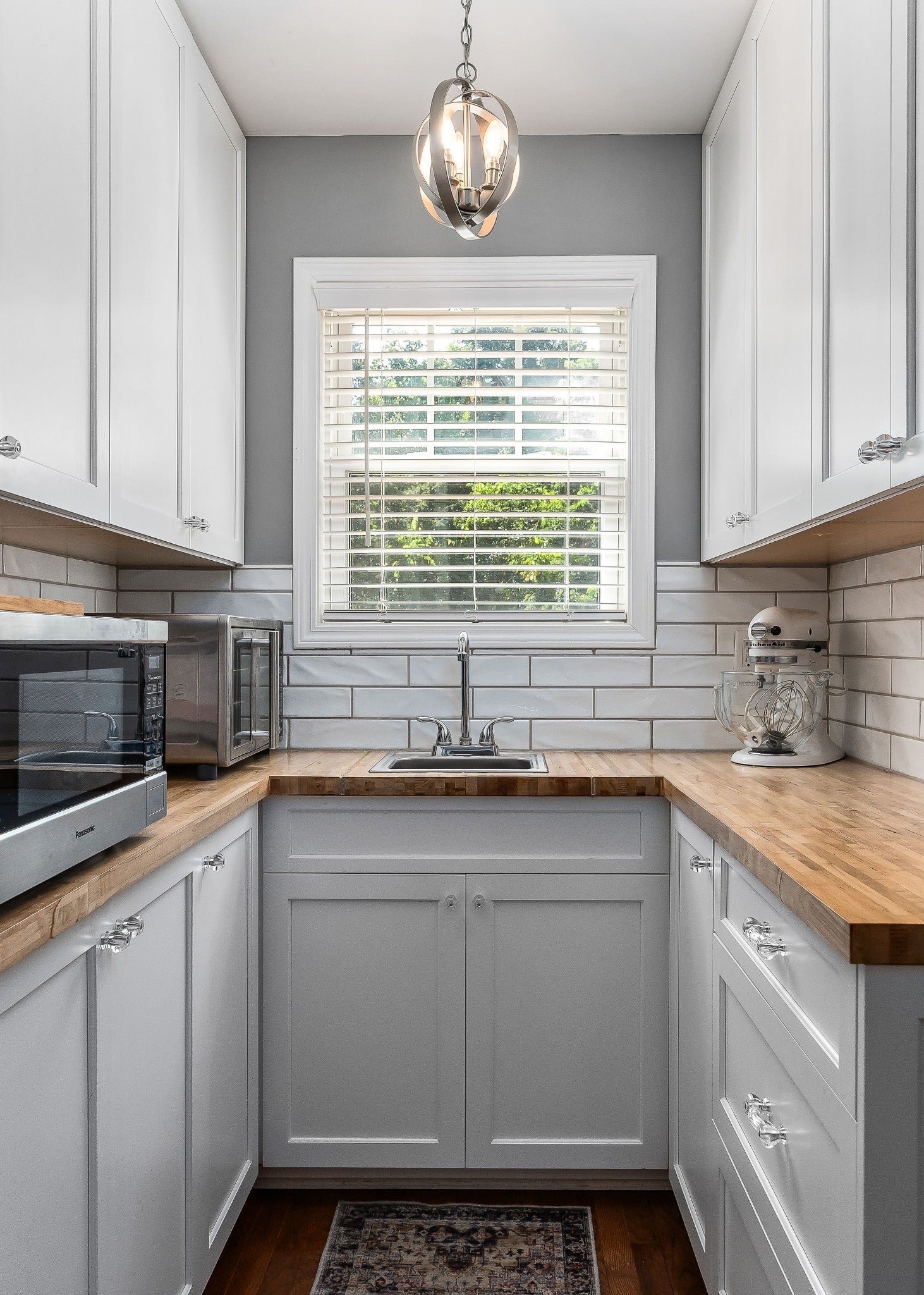 Smithville, Tennessee, 37166, United States, 1 Bedroom Bedrooms, ,4 BathroomsBathrooms,Residential,For Sale,2006606