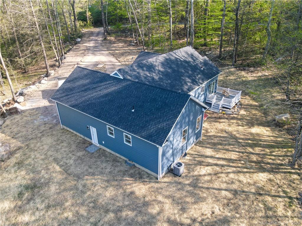 Barkhamsted, Connecticut, 06063, United States, 3 Bedrooms Bedrooms, ,2 BathroomsBathrooms,Residential,For Sale,1968616