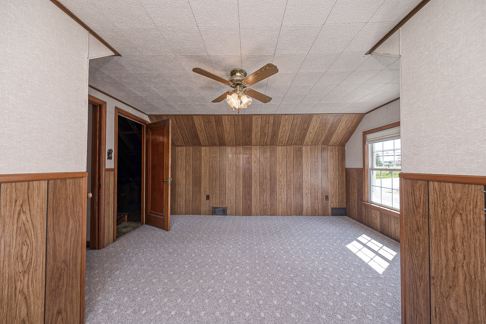  2112 Clayton Road - 物件實景