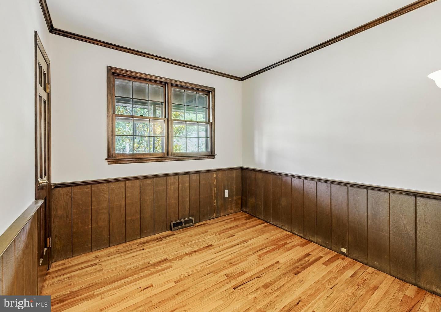 NORTHFIELD, New Jersey, 08225, United States, 4 Bedrooms Bedrooms, ,3 BathroomsBathrooms,Residential,For Sale,1916382
