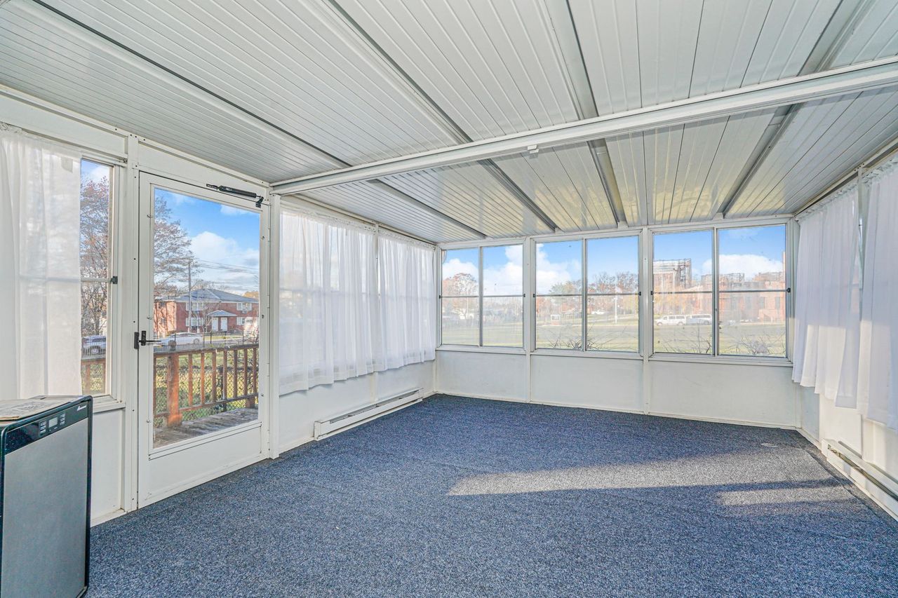 Staten Island, New York, 10314, United States, 3 Bedrooms Bedrooms, ,2 BathroomsBathrooms,Residential,For Sale,1996455