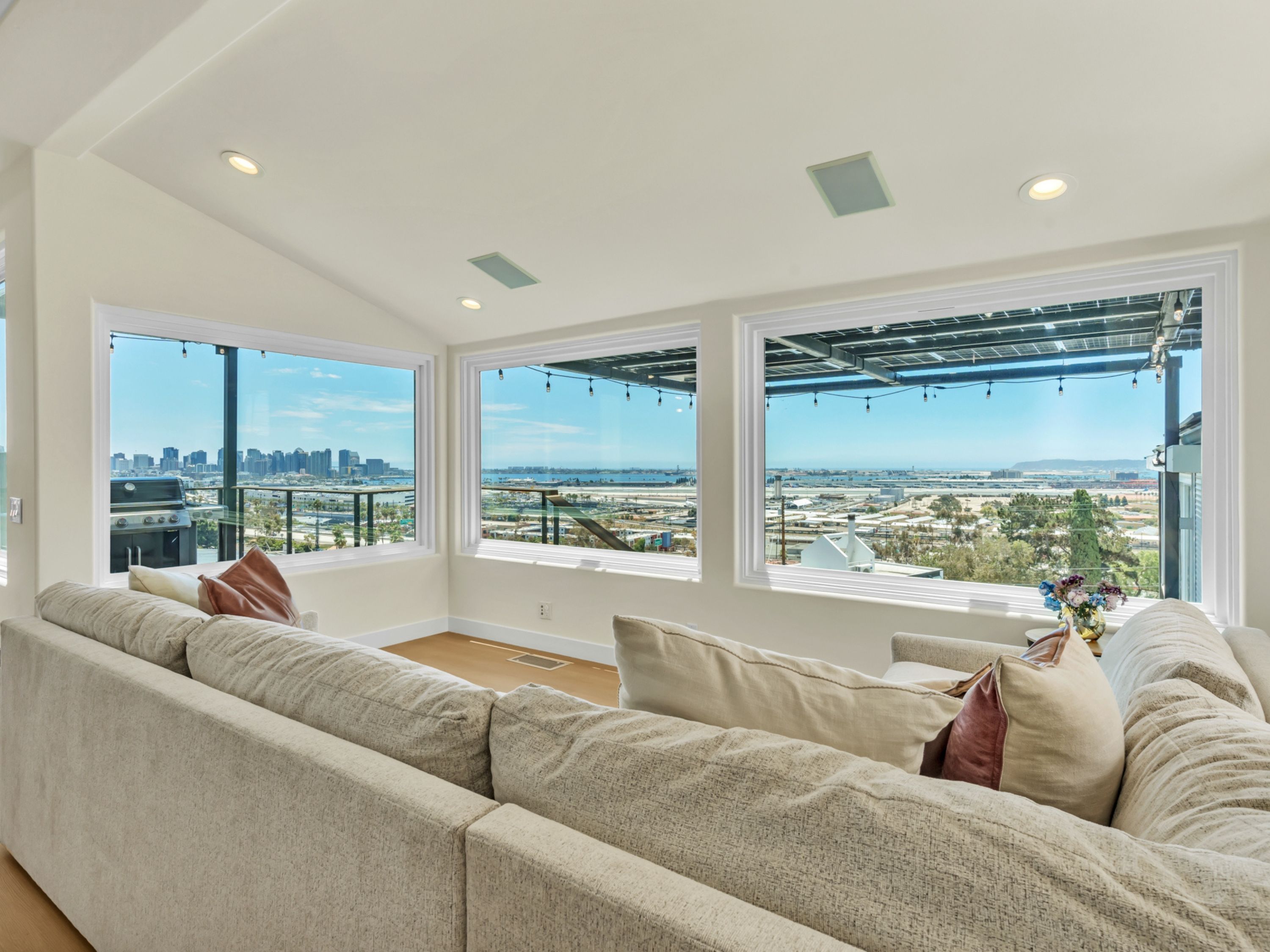  3815 Henry Street, San Diego, CA 92110 - 物件實景