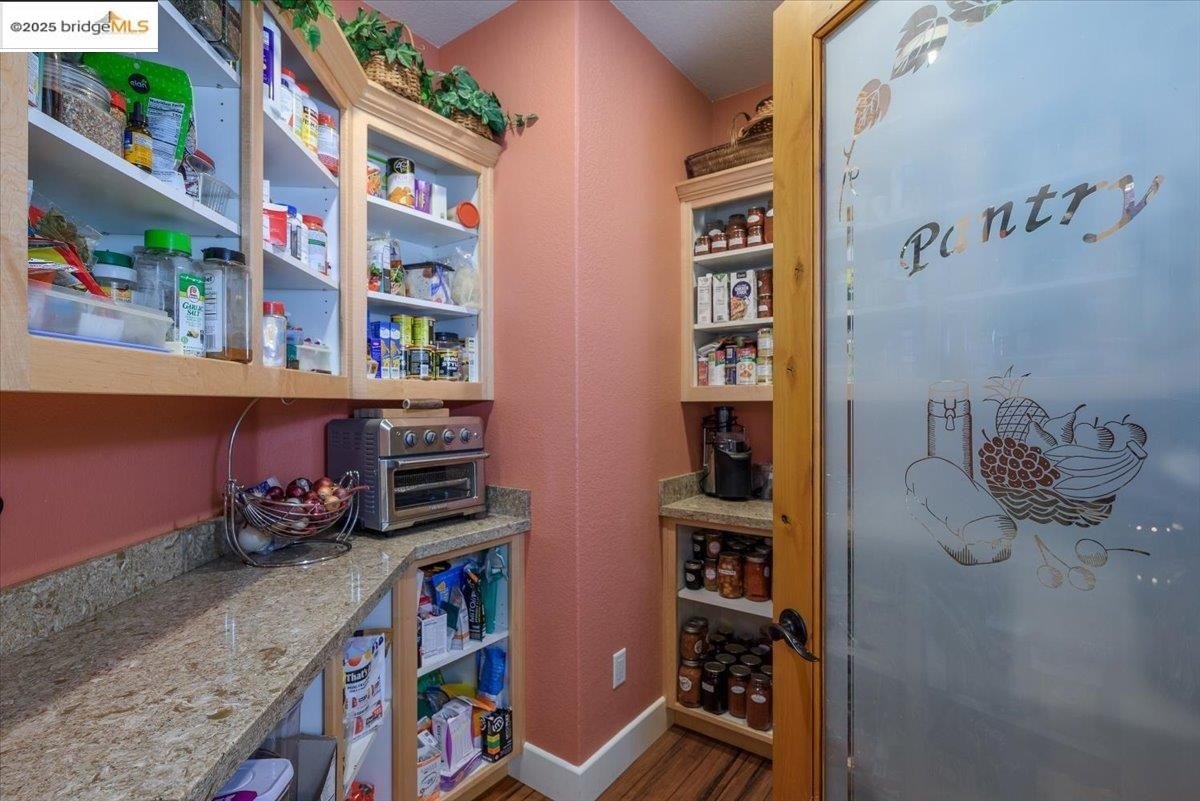 Twain Harte, California, 95383, United States, 3 Bedrooms Bedrooms, ,2 BathroomsBathrooms,Residential,For Sale,1996763