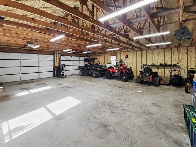 Tahlequah, Oklahoma, 74464, United States, 4 Bedrooms Bedrooms, ,4 BathroomsBathrooms,Residential,For Sale,2040103