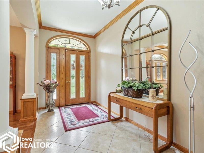 West Burlington, Iowa, 52655, United States, 4 Bedrooms Bedrooms, ,4 BathroomsBathrooms,Residential,For Sale,1982089