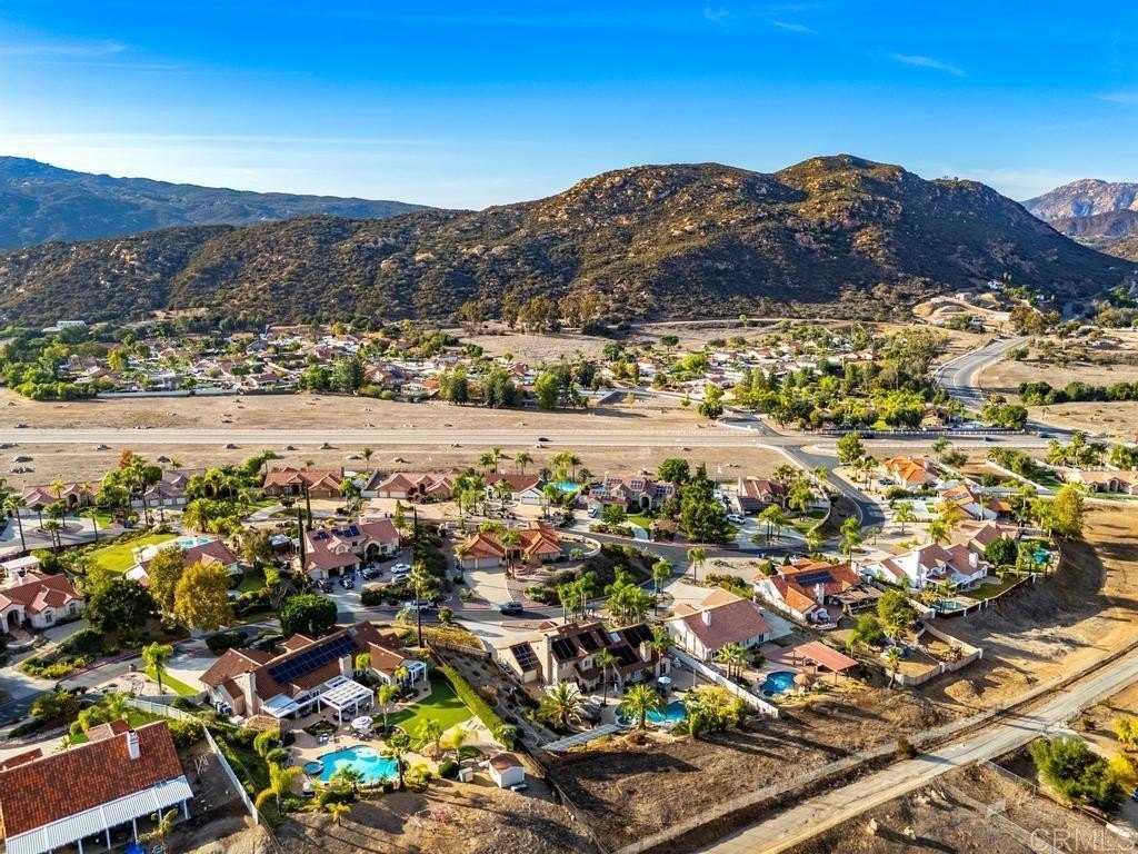 Alpine, California, 91901, United States, 4 Bedrooms Bedrooms, ,3 BathroomsBathrooms,Residential,For Sale,1991571