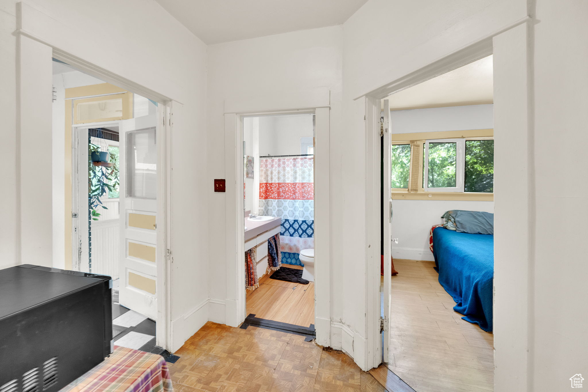 Salt Lake City, Utah, 84105, United States, 3 Bedrooms Bedrooms, ,1 BathroomBathrooms,Residential,For Sale,1918597
