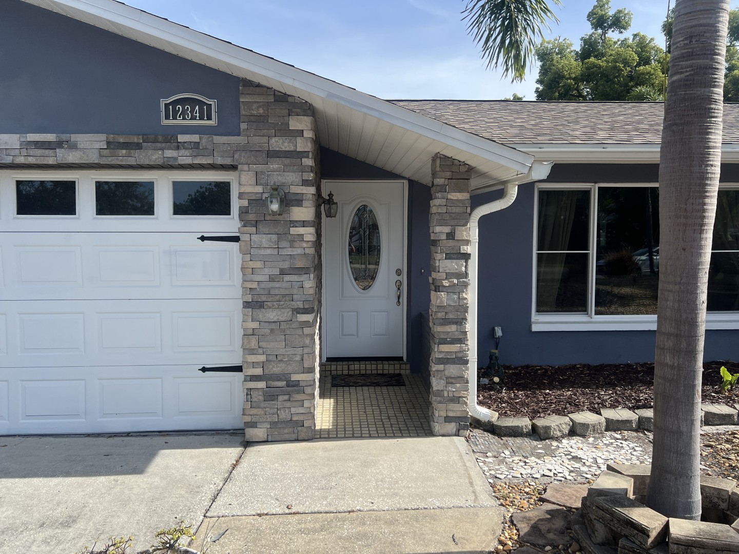 Seminole, Florida, 33772, United States, 4 Bedrooms Bedrooms, ,2 BathroomsBathrooms,Residential,For Sale,2013302