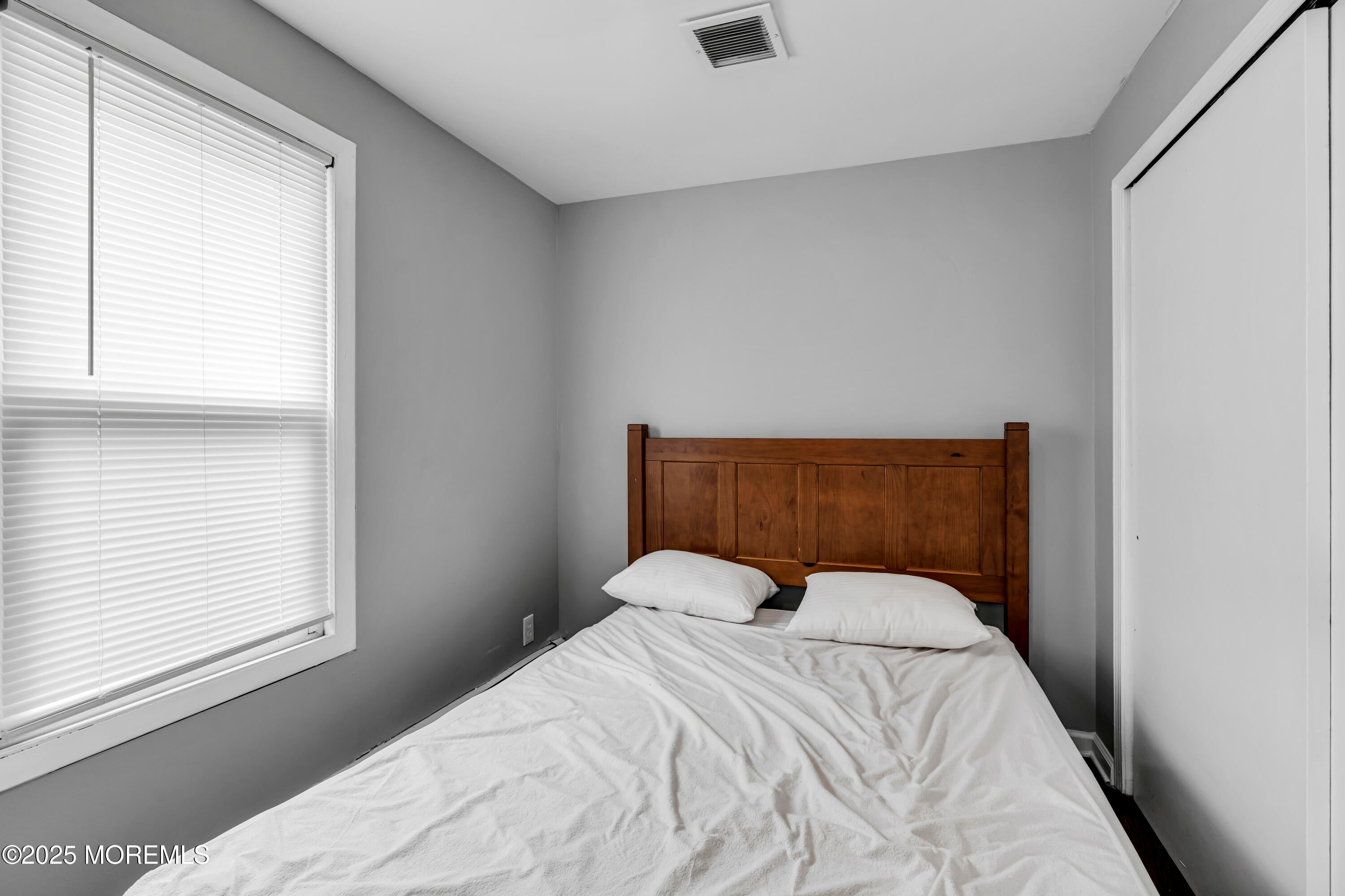 Point Pleasant Beach, New Jersey, 08742, United States, 7 Bedrooms Bedrooms, ,2 BathroomsBathrooms,Residential,For Sale,1860527