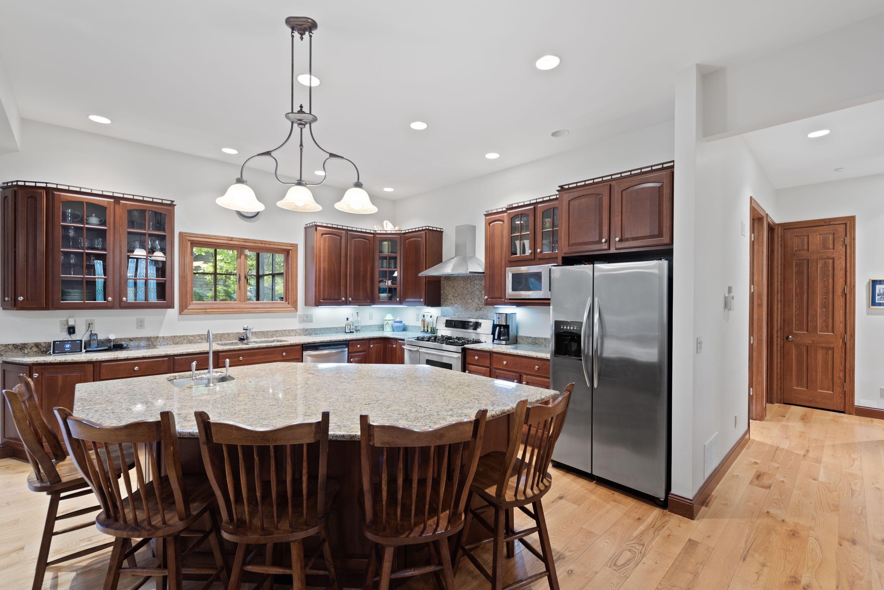 New Buffalo, Michigan, 49117, United States, 4 Bedrooms Bedrooms, ,3 BathroomsBathrooms,Residential,For Sale,1987868