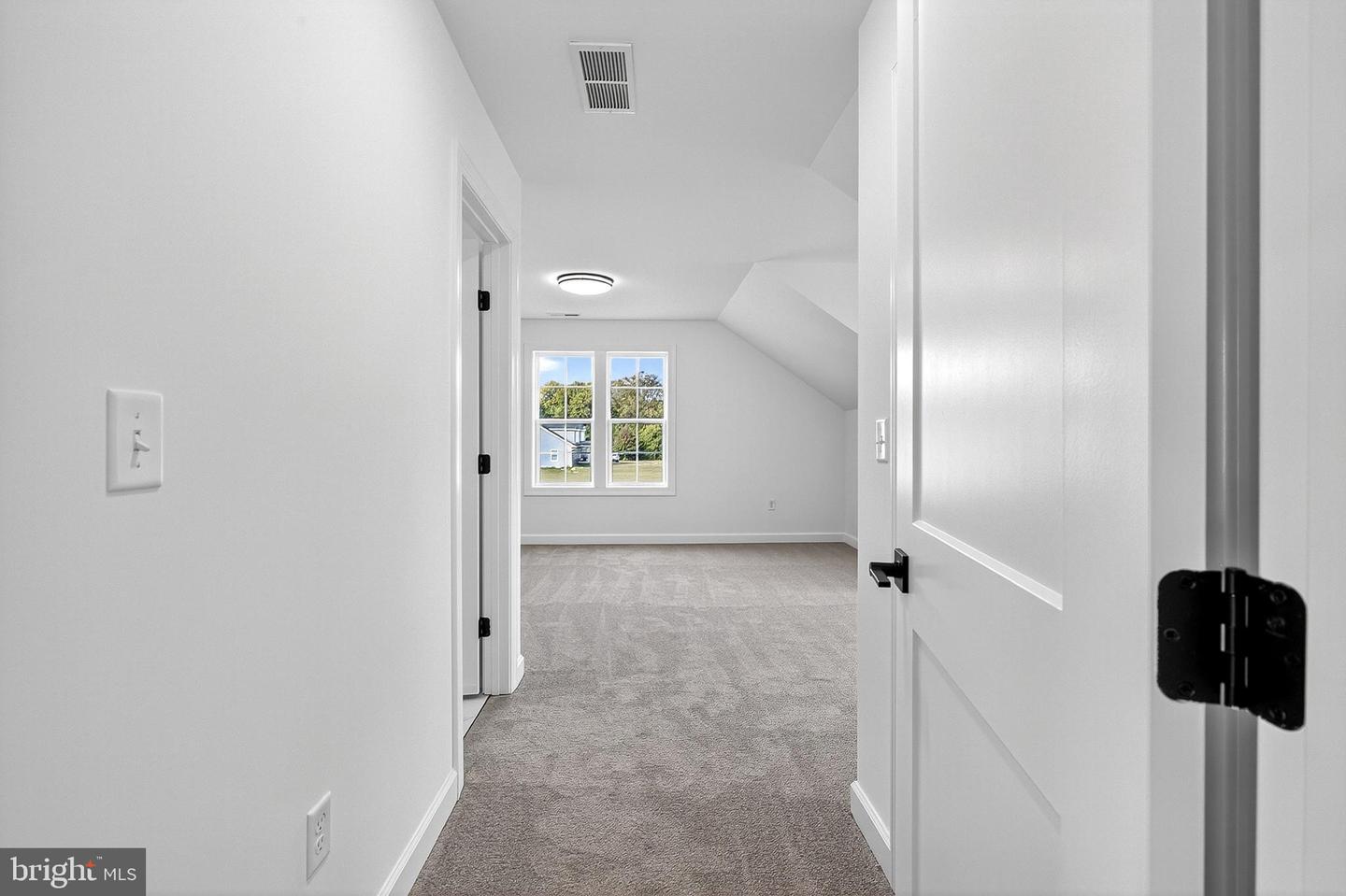 LINCOLN, Delaware, 19960, United States, 4 Bedrooms Bedrooms, ,4 BathroomsBathrooms,Residential,For Sale,1989943