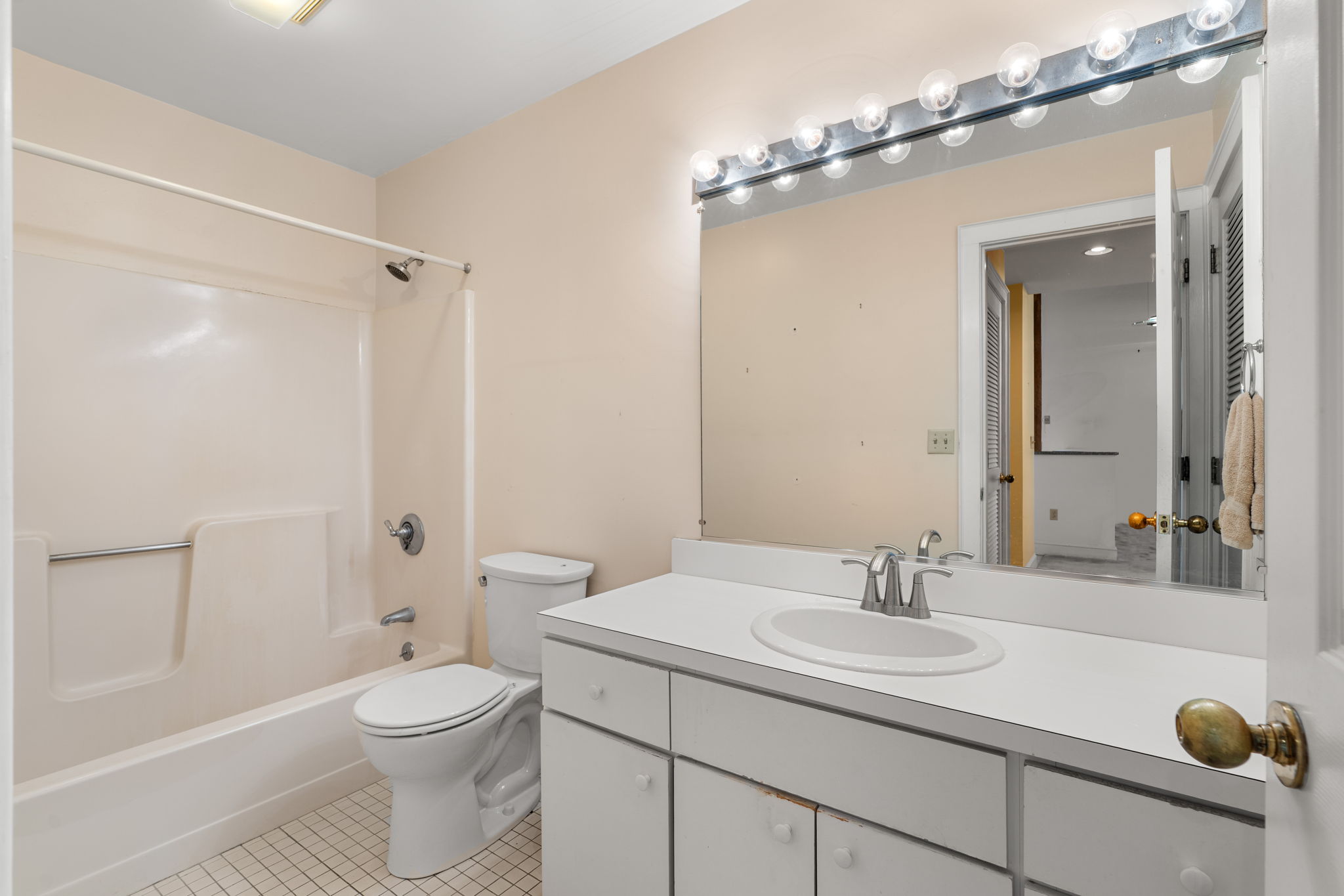  48 Kent St, Newburyport, MA, 01950 - 物件實景