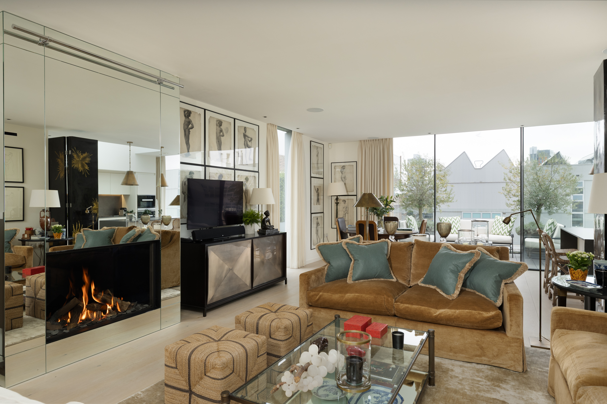  A Design-Led Penthouse with Wraparound Terraces - 物件實景