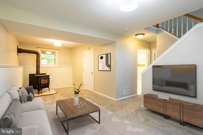 Ellicott City, Maryland, 21043, United States, 3 Bedrooms Bedrooms, ,2 BathroomsBathrooms,Residential,For Sale,1941928