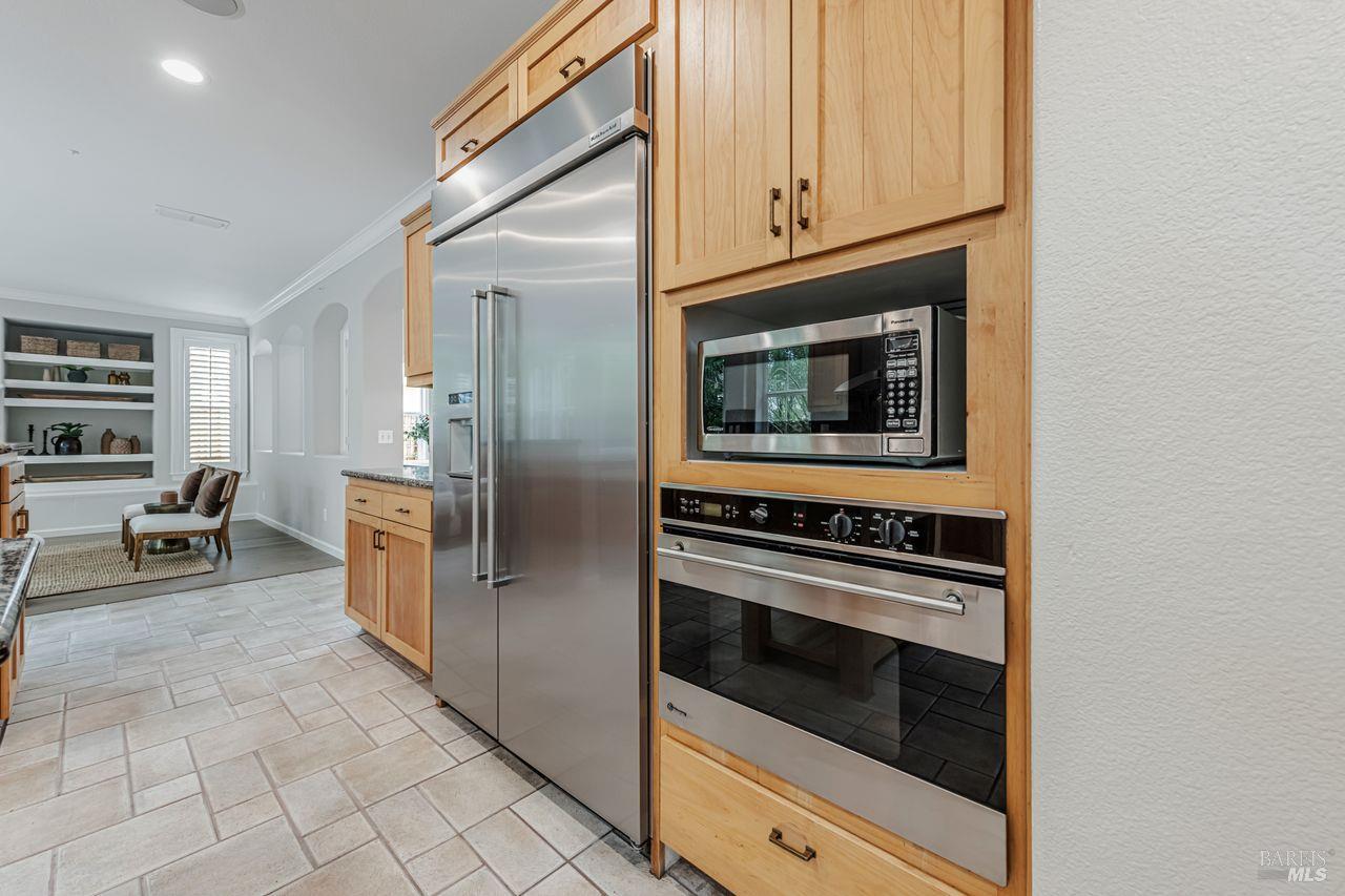 Novato, California, 94949, United States, 5 Bedrooms Bedrooms, ,3 BathroomsBathrooms,Residential,For Sale,1941742