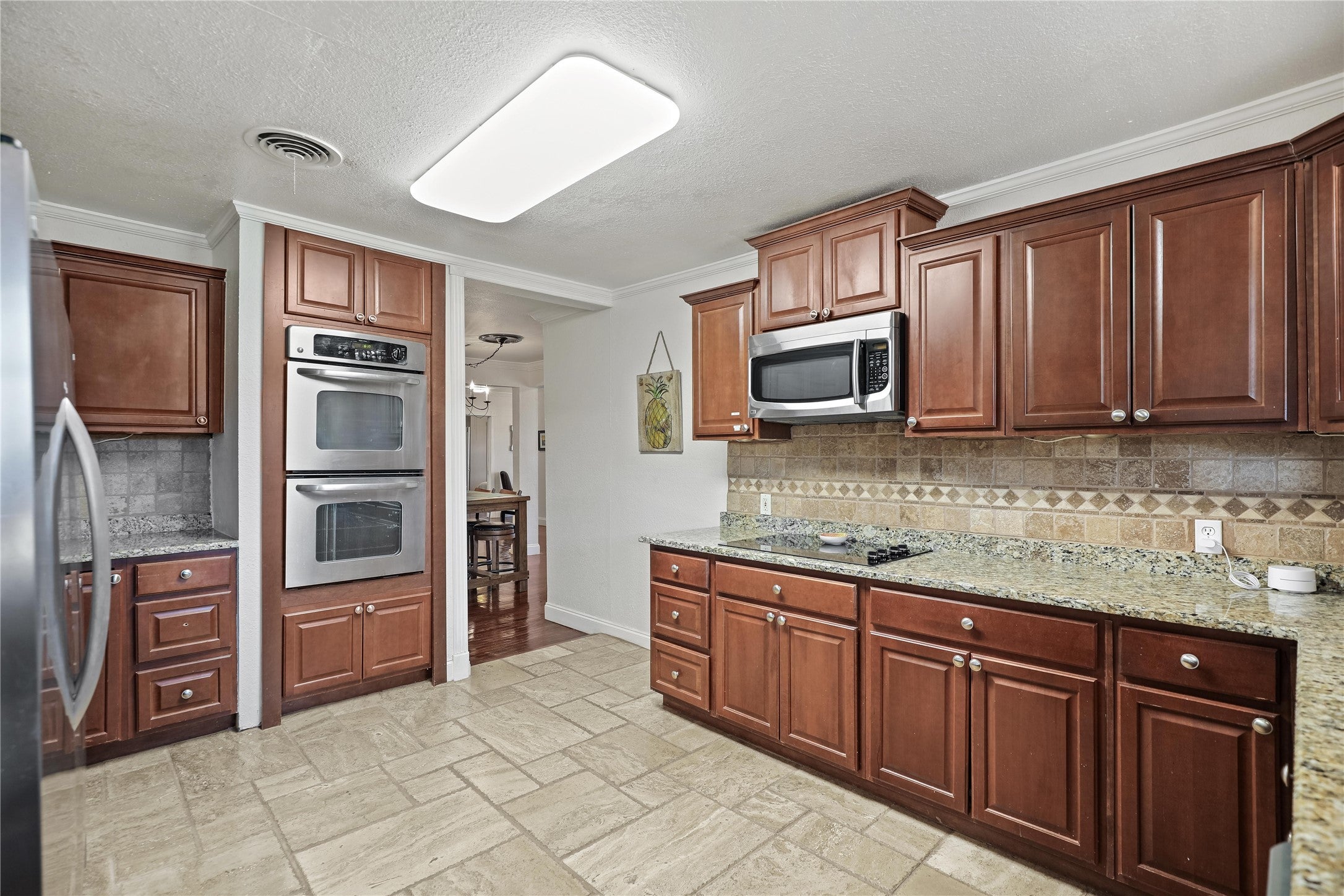 Possum Kingdom Lake, Texas, 76450, United States, 5 Bedrooms Bedrooms, ,3 BathroomsBathrooms,Residential,For Sale,2049060