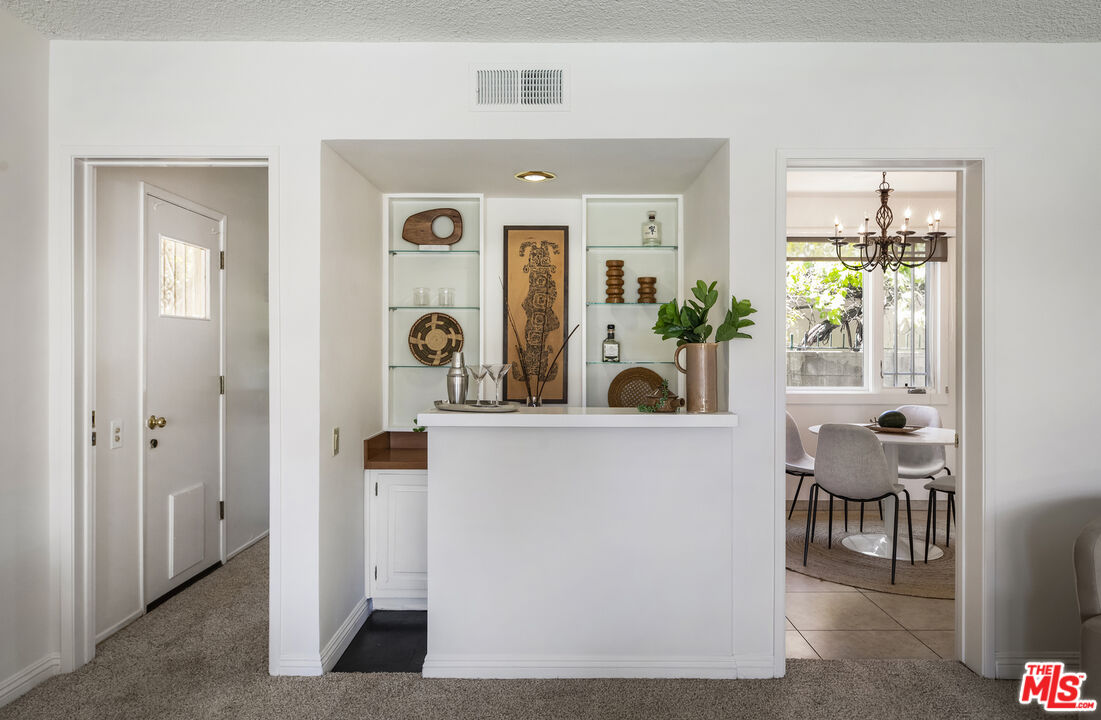Los Angeles, California, 90027, United States, 4 Bedrooms Bedrooms, ,4 BathroomsBathrooms,Residential,For Sale,1918176