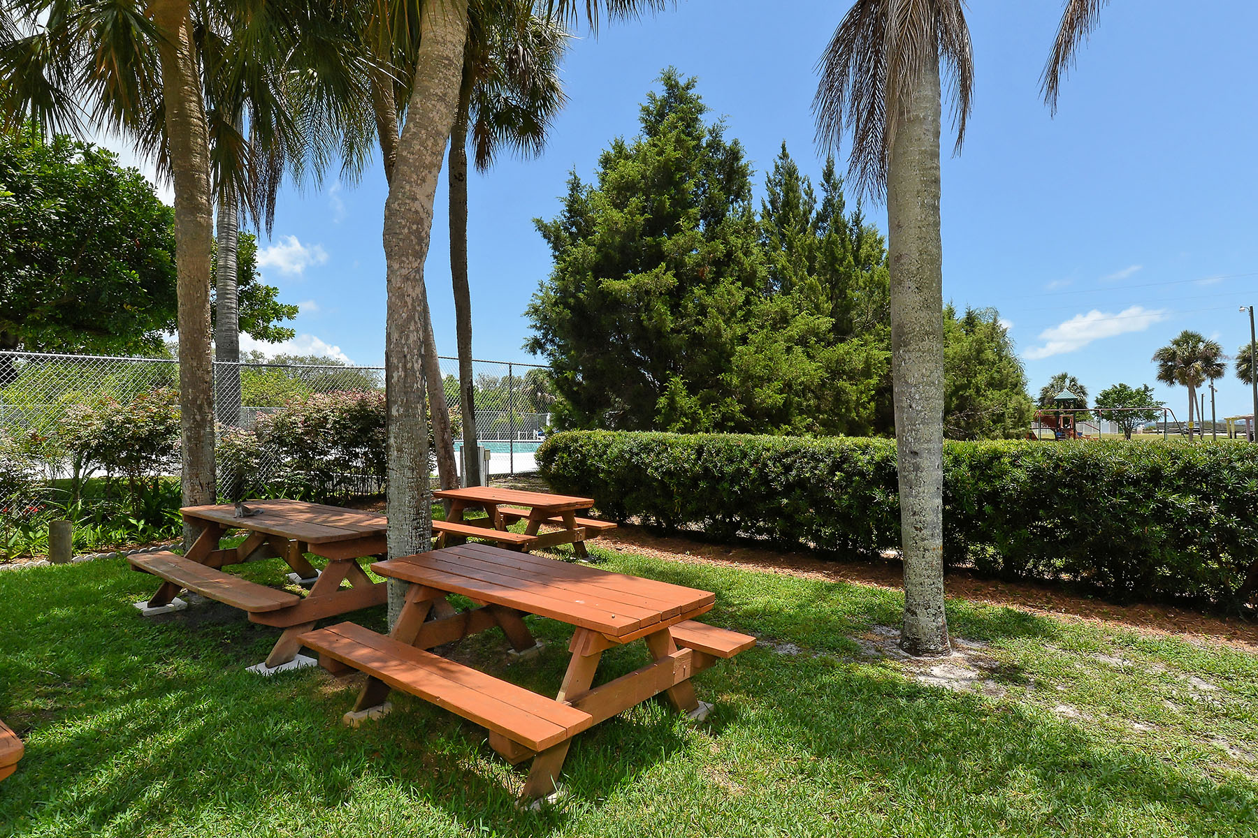  BAYSHORE GARDENS APTS 8 - 物件實景