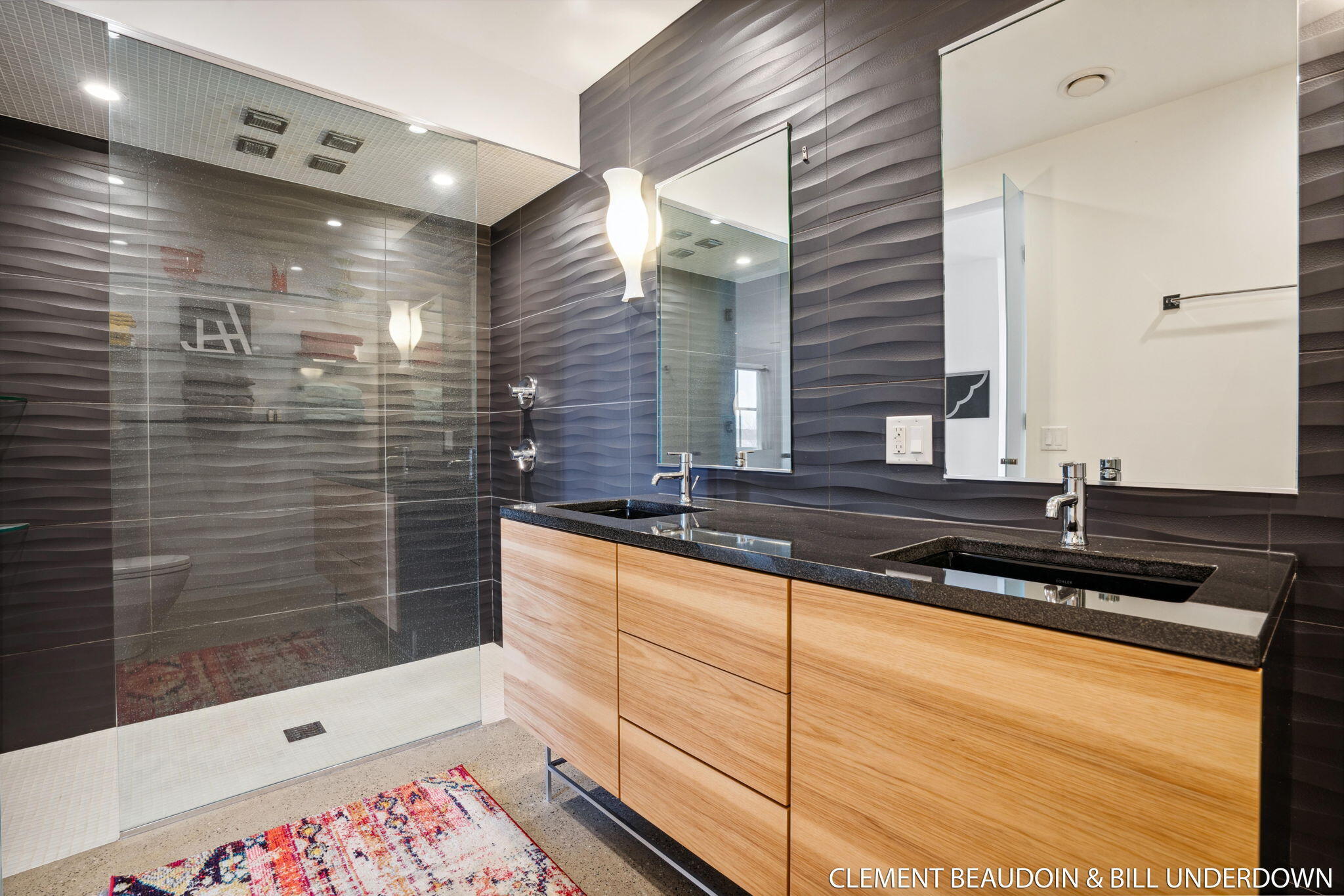 Fennville, Michigan, 49408, United States, 5 Bedrooms Bedrooms, ,7 BathroomsBathrooms,Residential,For Sale,1973707