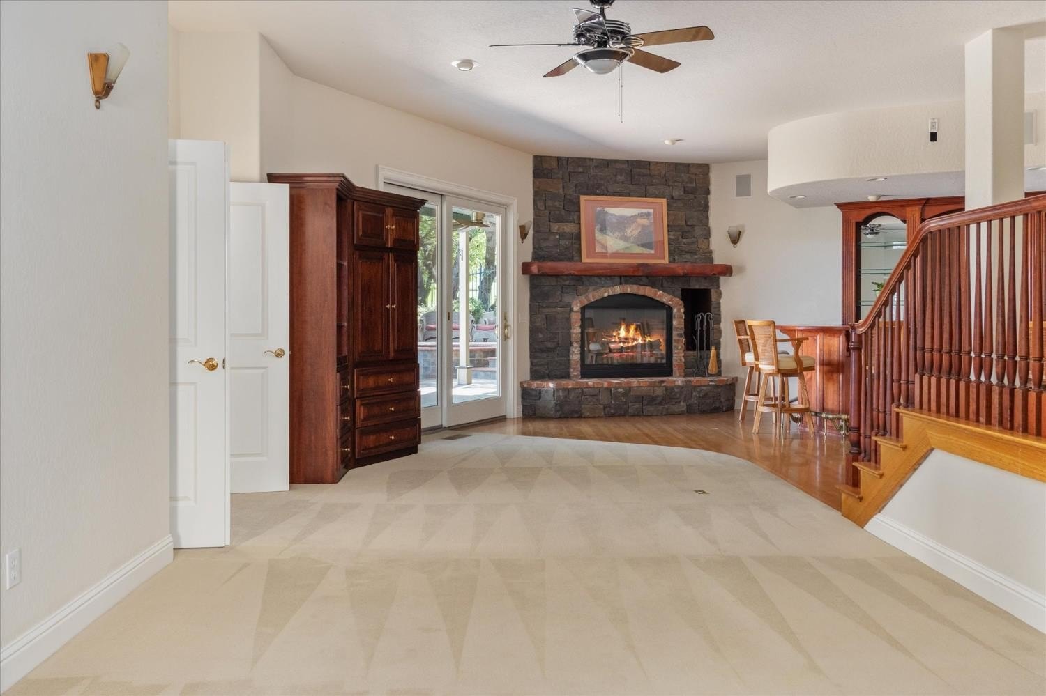 Angels Camp, California, 95222, United States, 5 Bedrooms Bedrooms, ,5 BathroomsBathrooms,Residential,For Sale,1979425