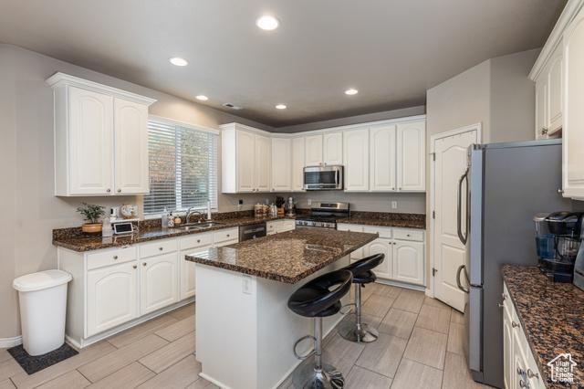 North Salt Lake, Utah, 84054, United States, 5 Bedrooms Bedrooms, ,3 BathroomsBathrooms,Residential,For Sale,1980632