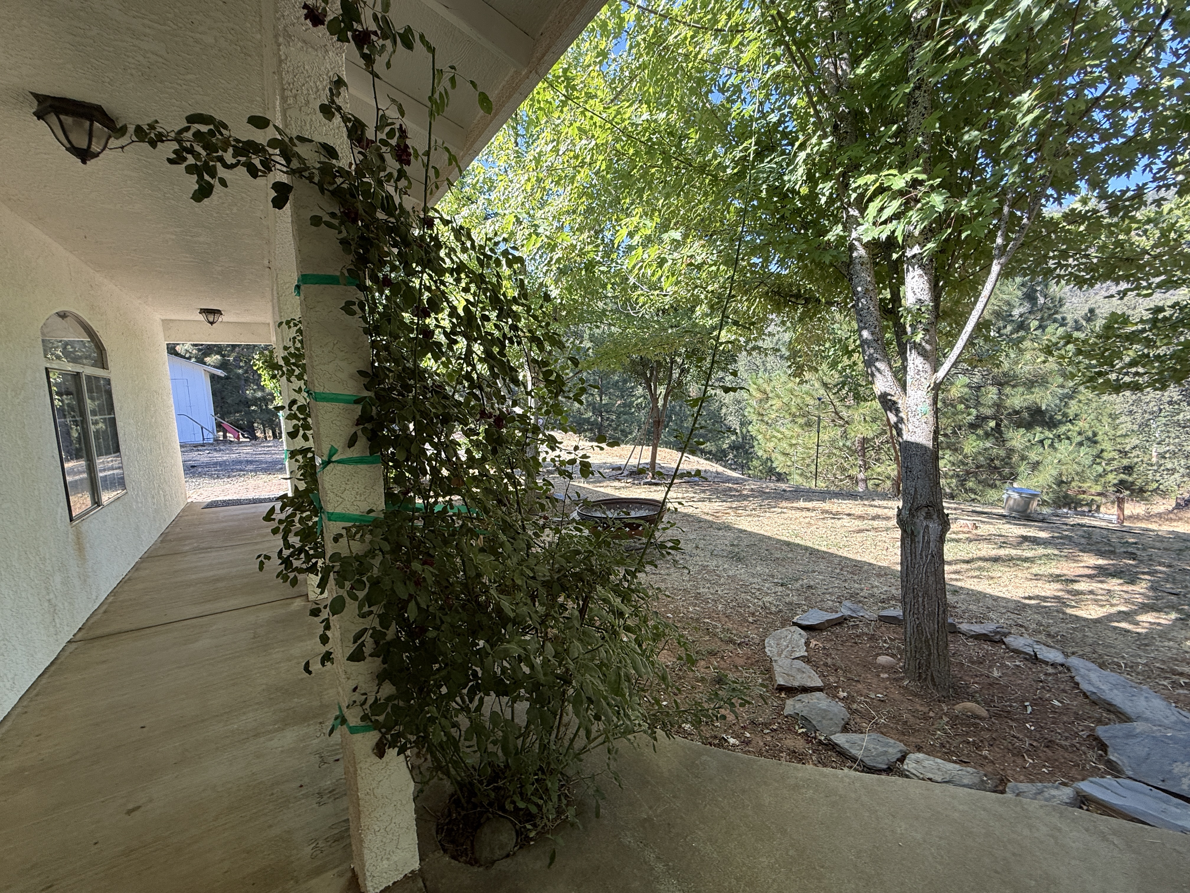 Mariposa, California, 95338, United States, 2 Bedrooms Bedrooms, ,2 BathroomsBathrooms,Residential,For Sale,1983625