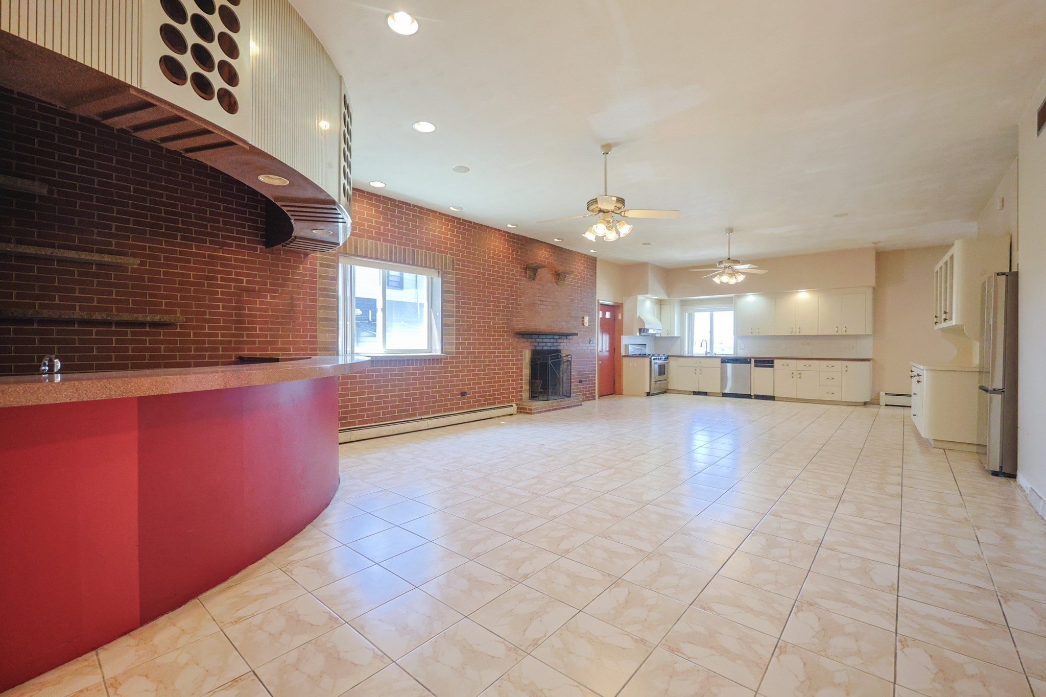 Revere, Massachusetts, 02151, United States, 4 Bedrooms Bedrooms, ,2 BathroomsBathrooms,Residential,For Sale,1934977