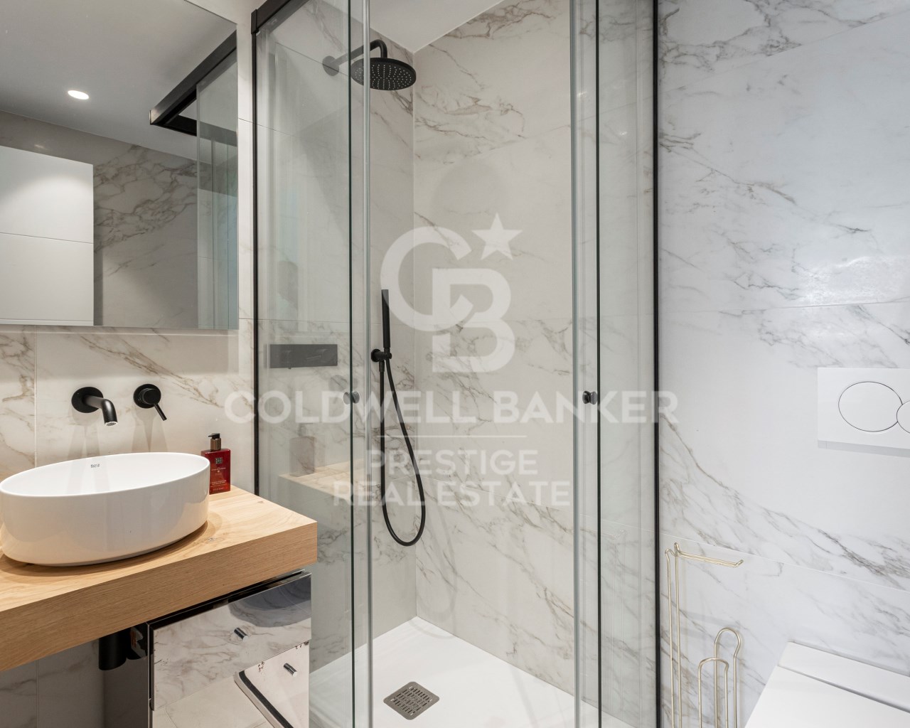 Barcelona, Catalonia, ES, 3 Bedrooms Bedrooms, ,3 BathroomsBathrooms,Residential,For Sale,1836858