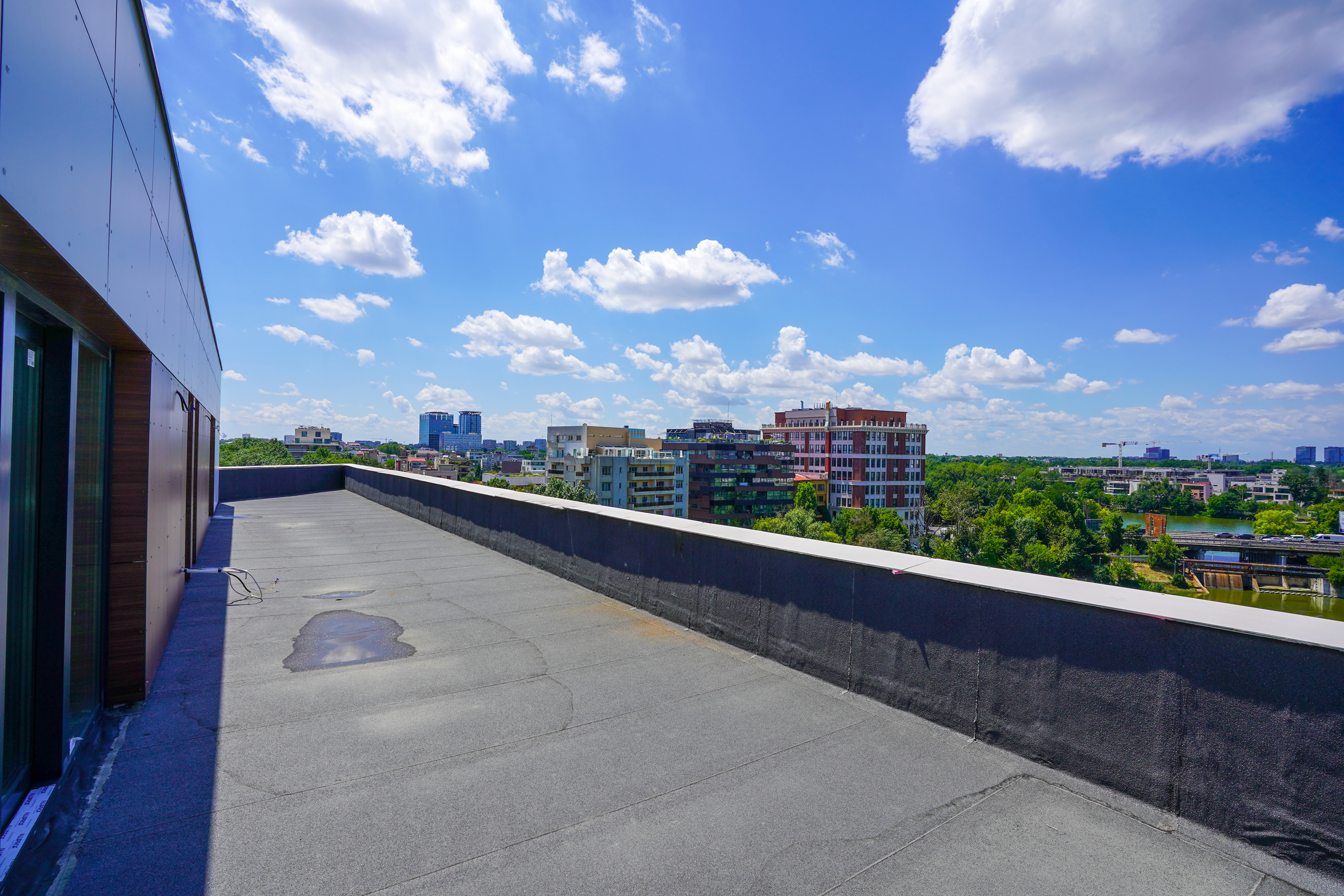  Lakefront Duplex Penthouse with a Panoramic Terrace on Lake Floreasca - 物件實景