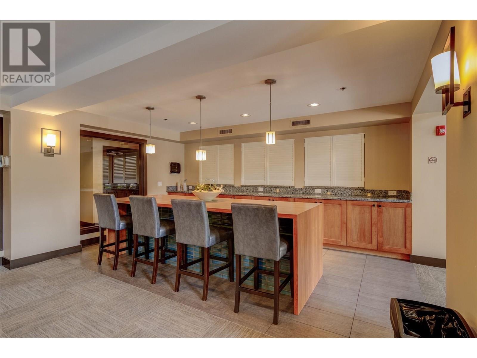 KELOWNA, British Columbia, V1Y 9Z1, CA, 2 Bedrooms Bedrooms, ,2 BathroomsBathrooms,Residential,For Sale,1895664