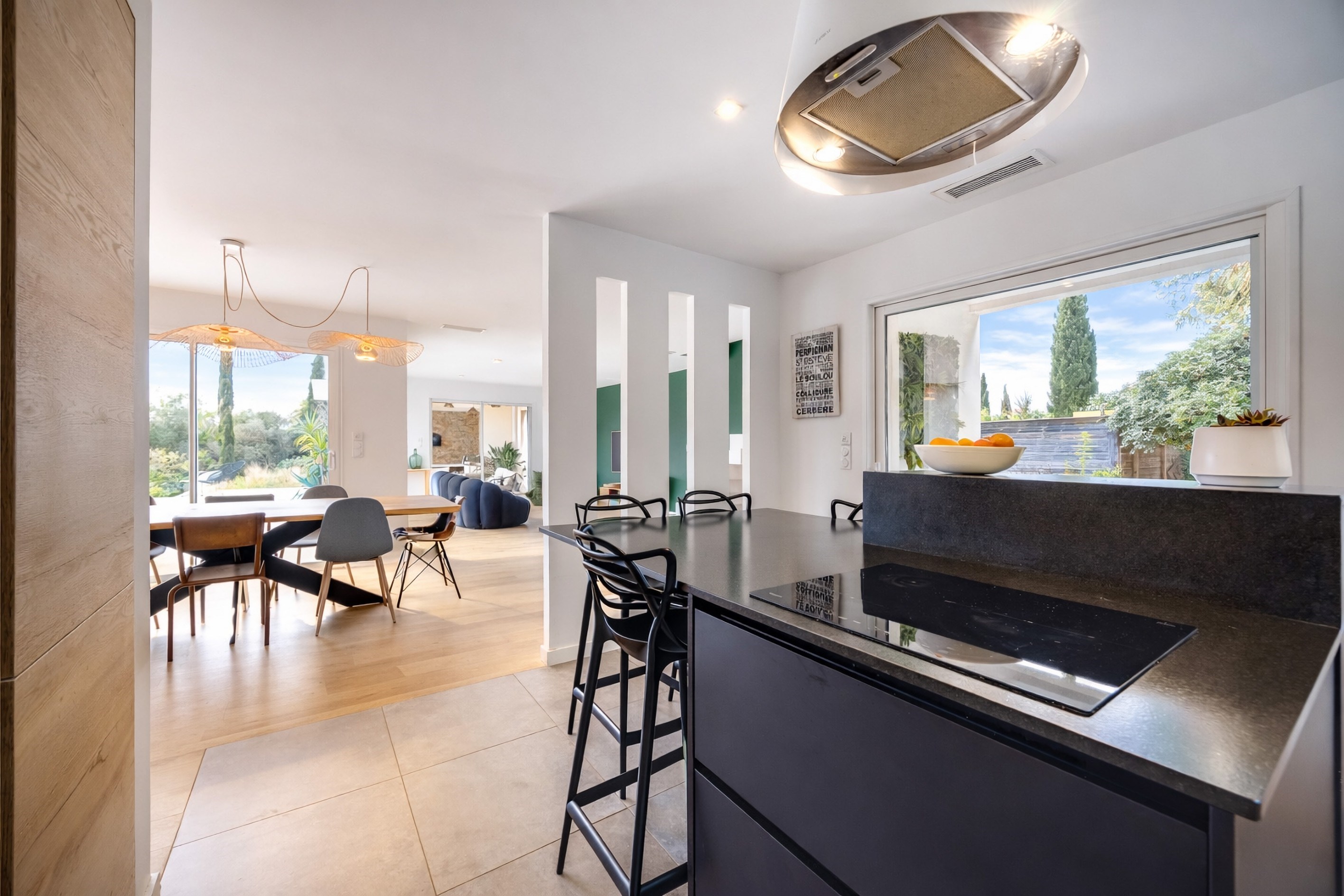  A CONTEMPORARY INTERLUDE FACING THE CANIGOU - 物件實景