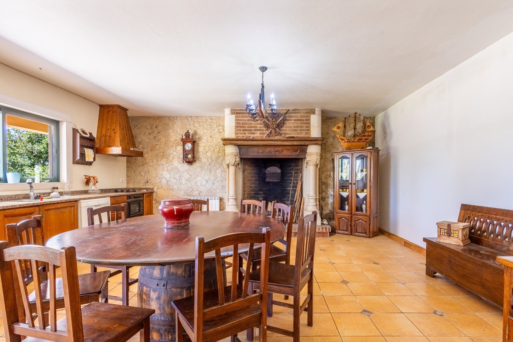  Detached house, 8 bedrooms, for Sale - 物件實景