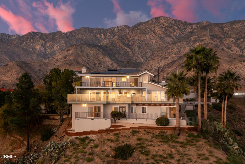 Altadena, California, 91001, United States, 5 Bedrooms Bedrooms, ,6 BathroomsBathrooms,Residential,For Sale,1989048