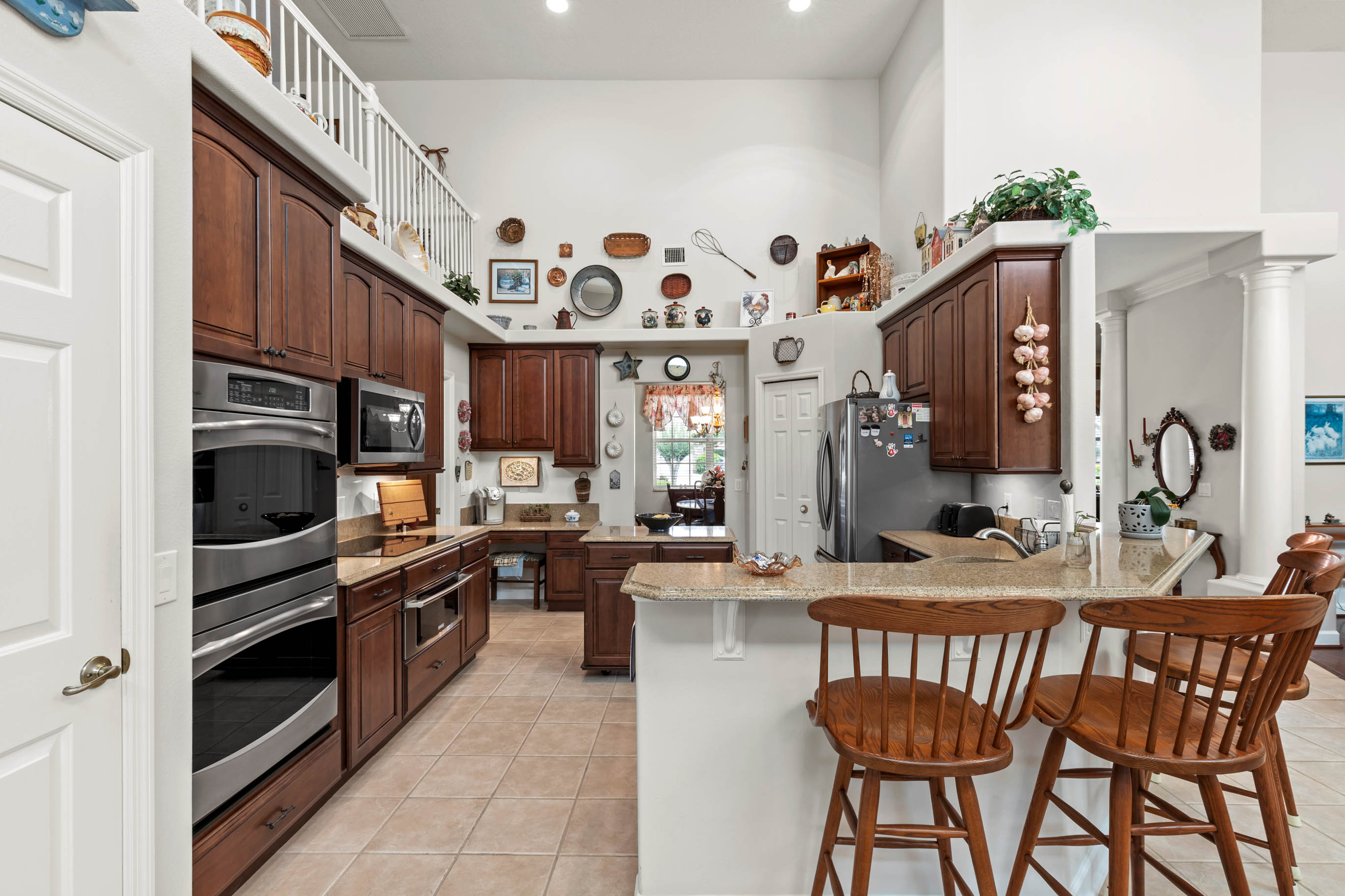 Eustis, Florida, 32736, United States, 3 Bedrooms Bedrooms, ,4 BathroomsBathrooms,Residential,For Sale,2013226