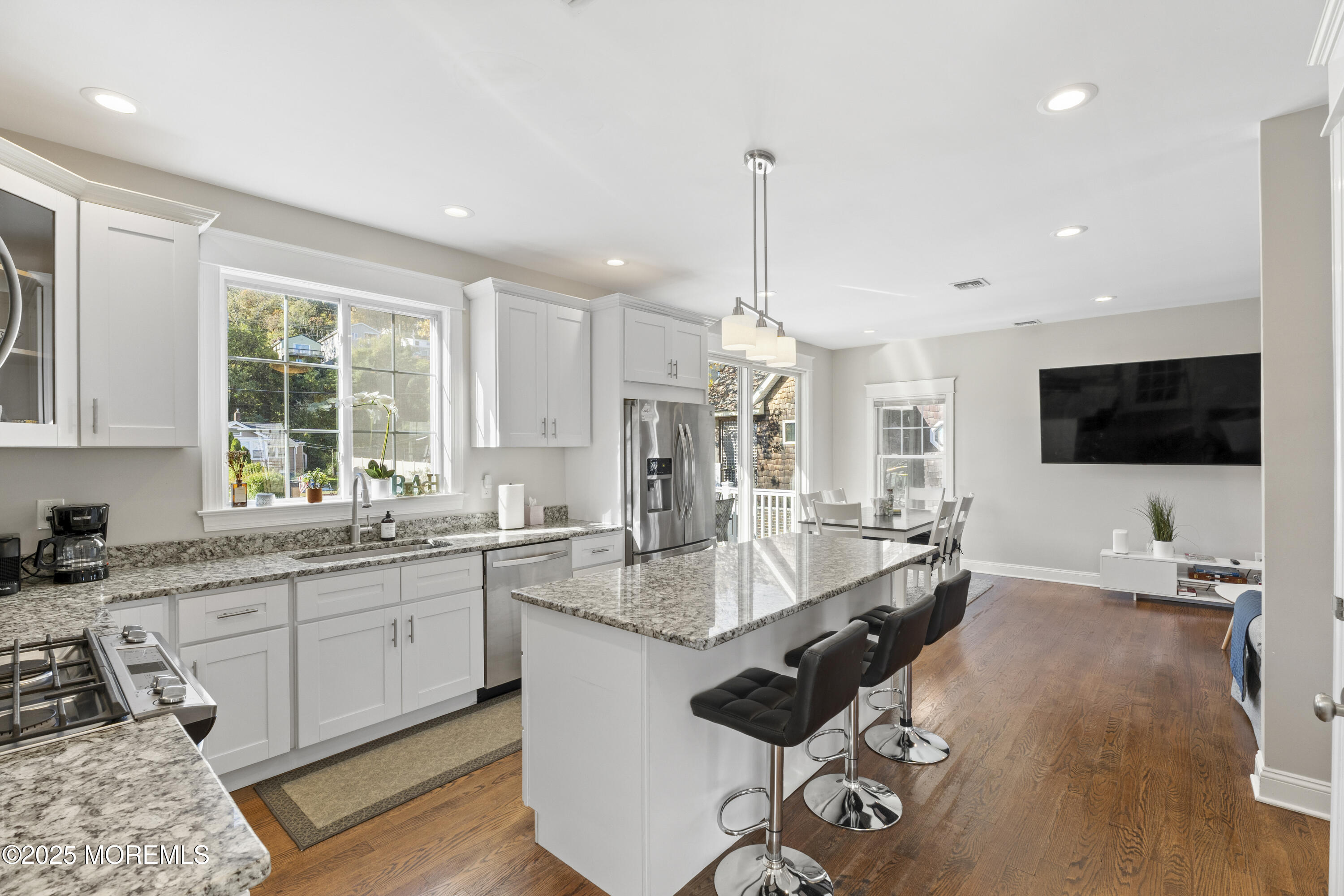 Highlands, New Jersey, 07732, United States, 3 Bedrooms Bedrooms, ,3 BathroomsBathrooms,Residential,For Sale,1977808