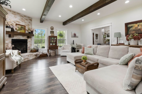 East Bernstadt, Kentucky, 40729, United States, 5 Bedrooms Bedrooms, ,3 BathroomsBathrooms,Residential,For Sale,2005265