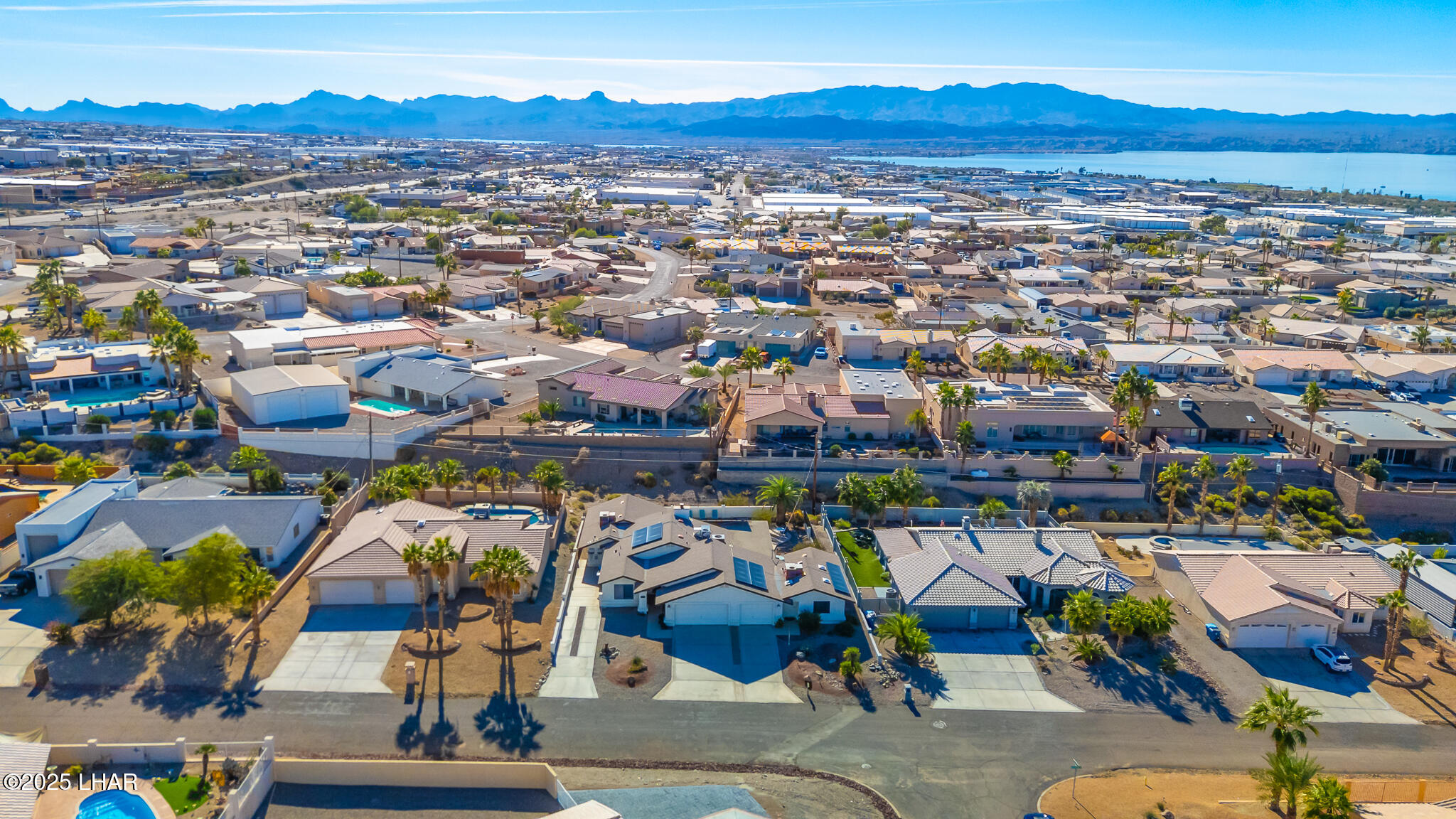 Lake Havasu City, Arizona, 86404, United States, 4 Bedrooms Bedrooms, ,2 BathroomsBathrooms,Residential,For Sale,2002177