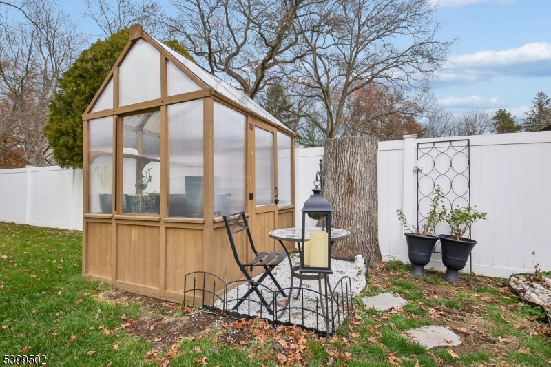 Plainfield City, New Jersey, 07062, United States, 3 Bedrooms Bedrooms, ,2 BathroomsBathrooms,Residential,For Sale,2003425