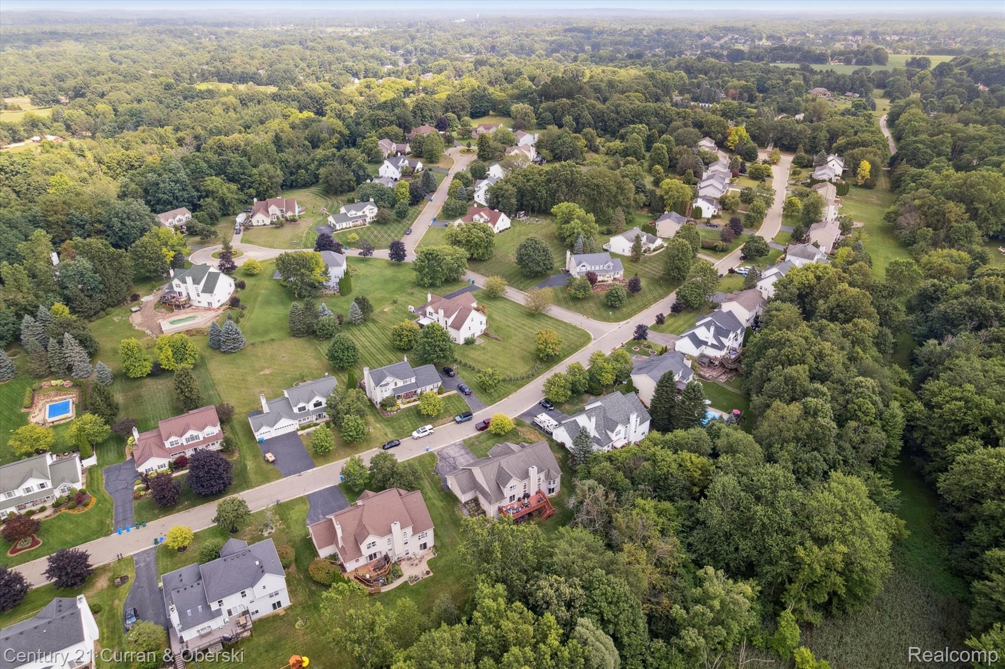 Commerce Charter Township, Michigan, 48382, United States, 4 Bedrooms Bedrooms, ,4 BathroomsBathrooms,Residential,For Sale,1916124
