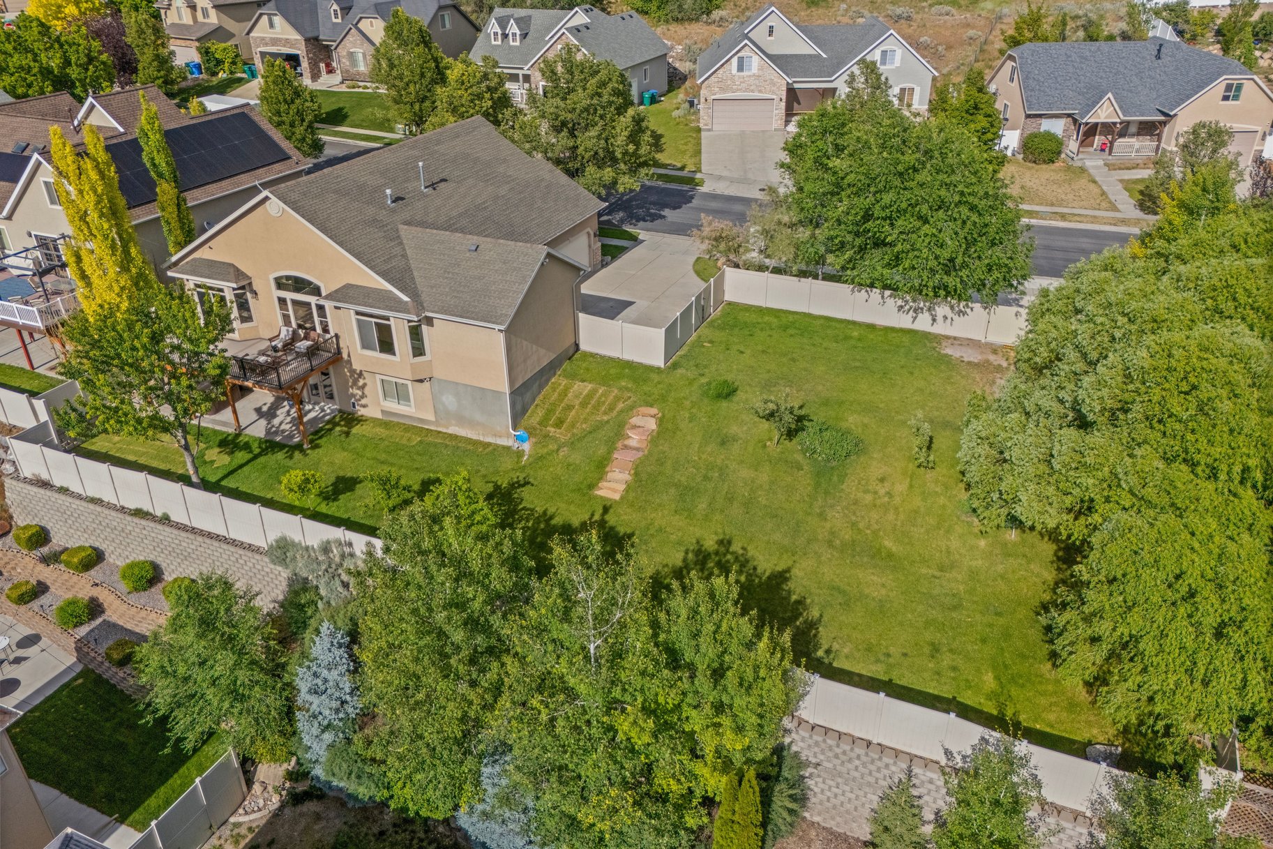  Incredible Cedar Hills Lot with Panoramic Utah Valley and Utah Lake Views - 物件實景