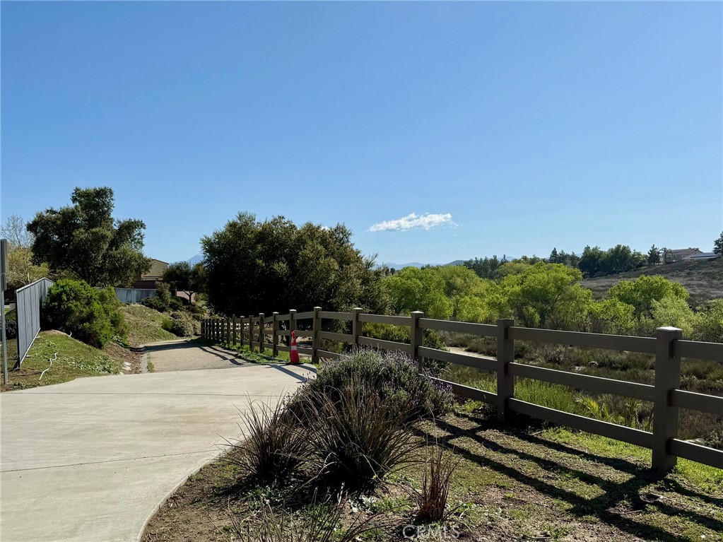 Murrieta, California, 92563, United States, 3 Bedrooms Bedrooms, ,3 BathroomsBathrooms,Residential,For Sale,1976156