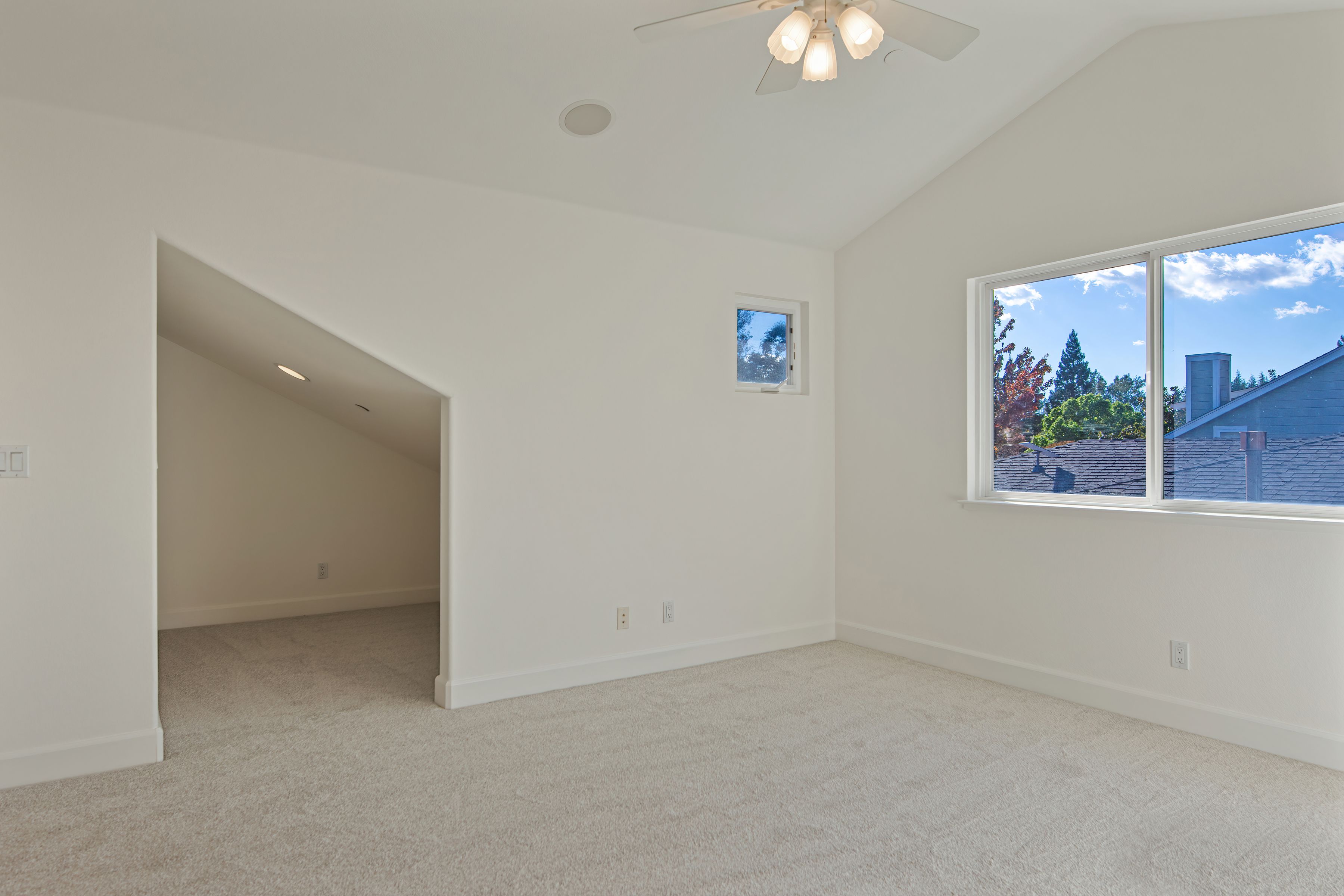  Spacious Home on Sonoma
