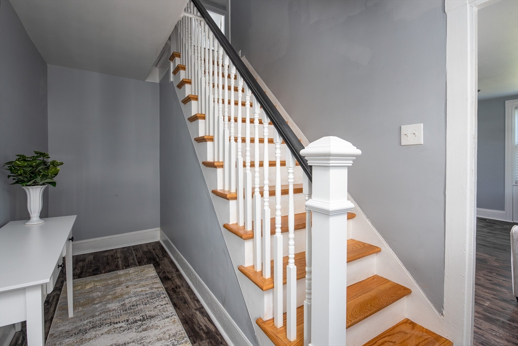 East Bridgewater, Massachusetts, 02333, United States, 4 Bedrooms Bedrooms, ,2 BathroomsBathrooms,Residential,For Sale,1942845