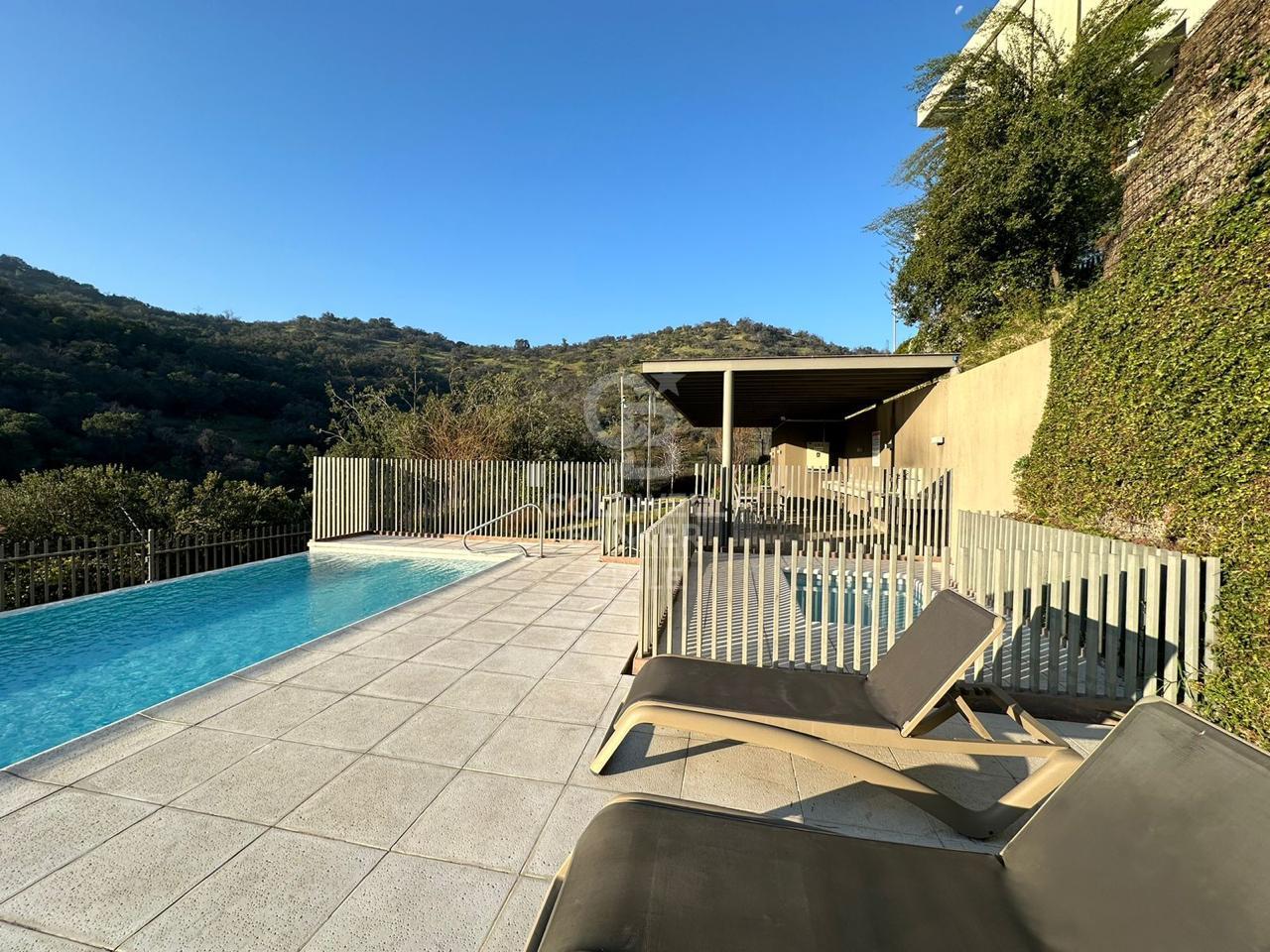 Lo Barnechea, Chile, 4 Bedrooms Bedrooms, ,4 BathroomsBathrooms,Residential,For Sale,1839045