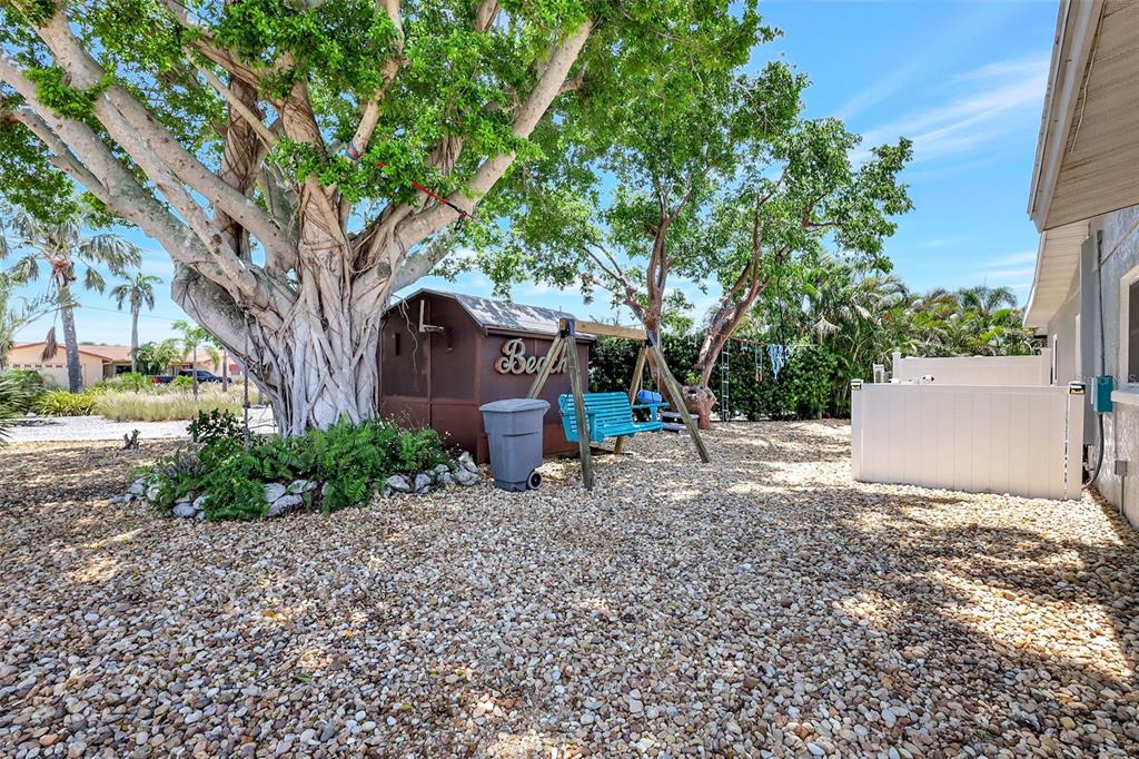 Bradenton, Florida, 34210, United States, 3 Bedrooms Bedrooms, ,3 BathroomsBathrooms,Residential,For Sale,1895487