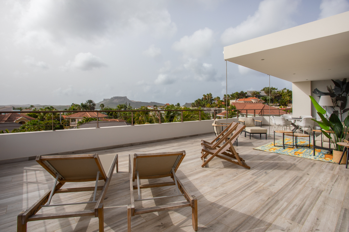 Jan Sofat, CW, 2 Bedrooms Bedrooms, ,2 BathroomsBathrooms,Residential,For Sale,1752587
