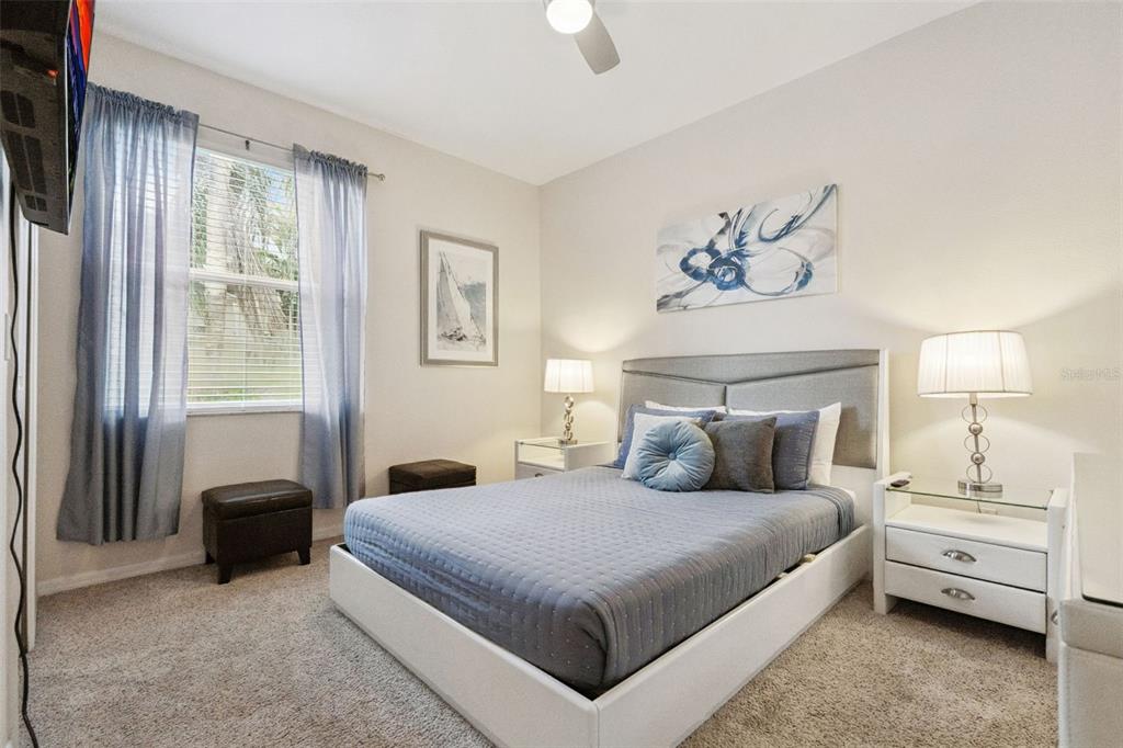 Davenport, Florida, 33897, United States, 5 Bedrooms Bedrooms, ,3 BathroomsBathrooms,Residential,For Sale,1966625