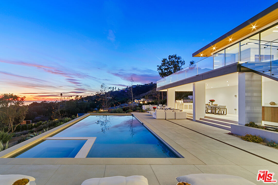 29623 Cuthbert Rd, Malibu, California, 90265, United States, 5 Bedrooms Bedrooms, ,8 BathroomsBathrooms,Residential,For Sale,29623 Cuthbert Rd,1682561